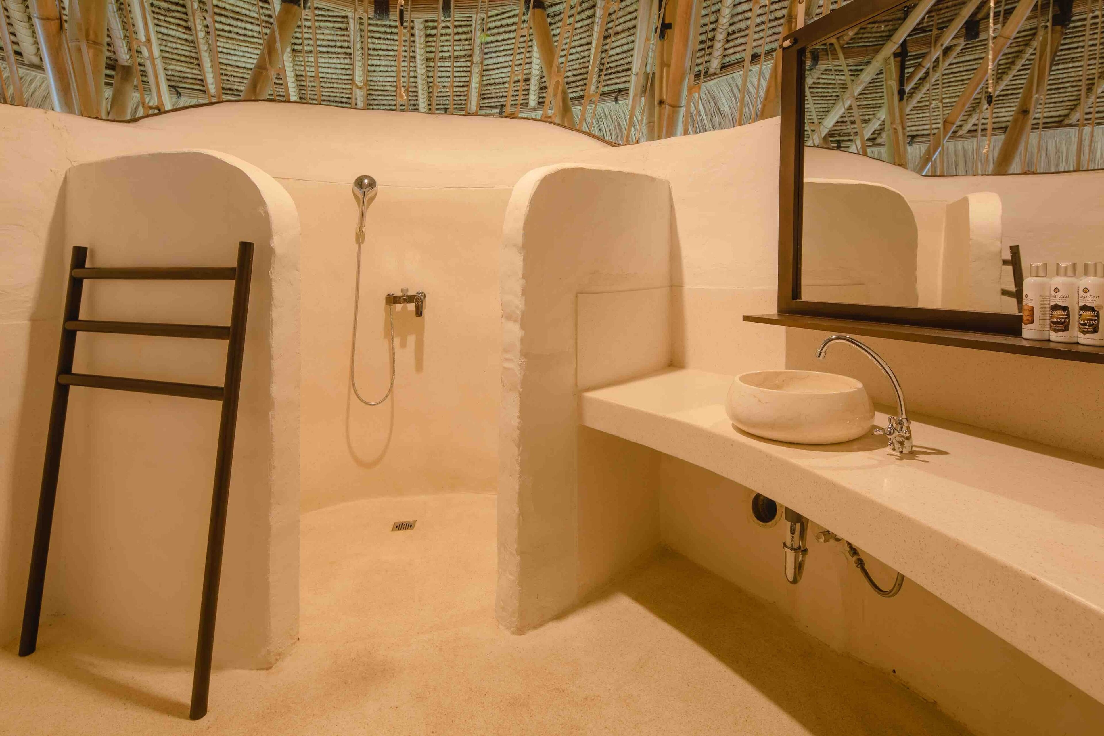 Mana Earthly Paradise