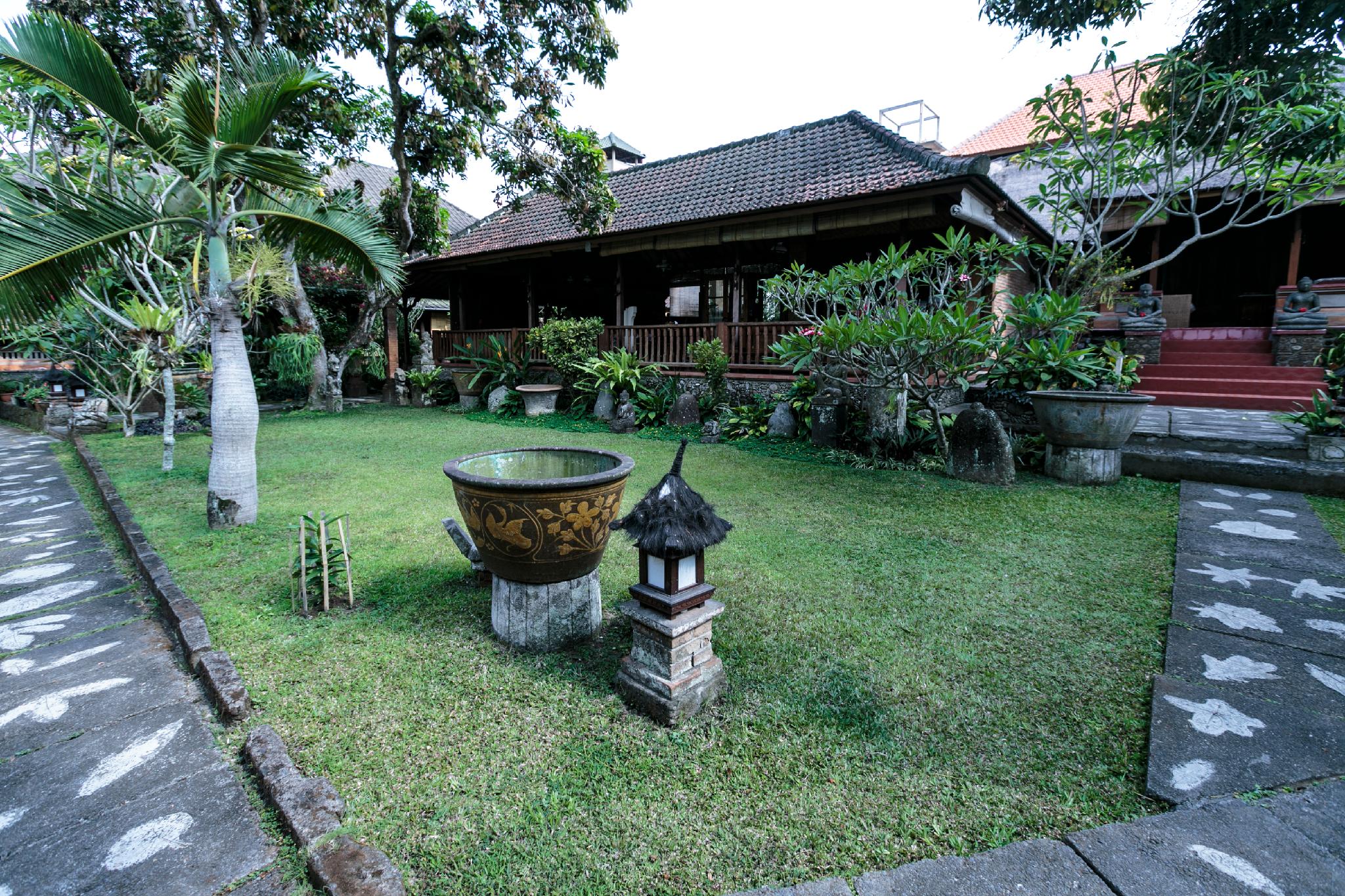 Murni's Houses and Spa