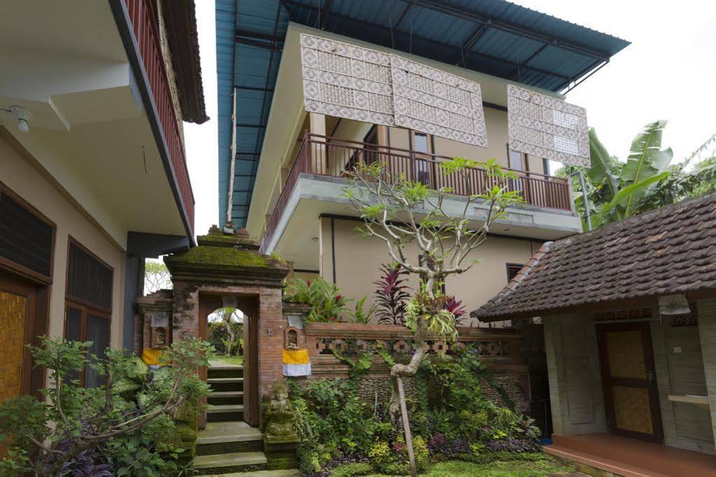 Murni's Villa Ligondi