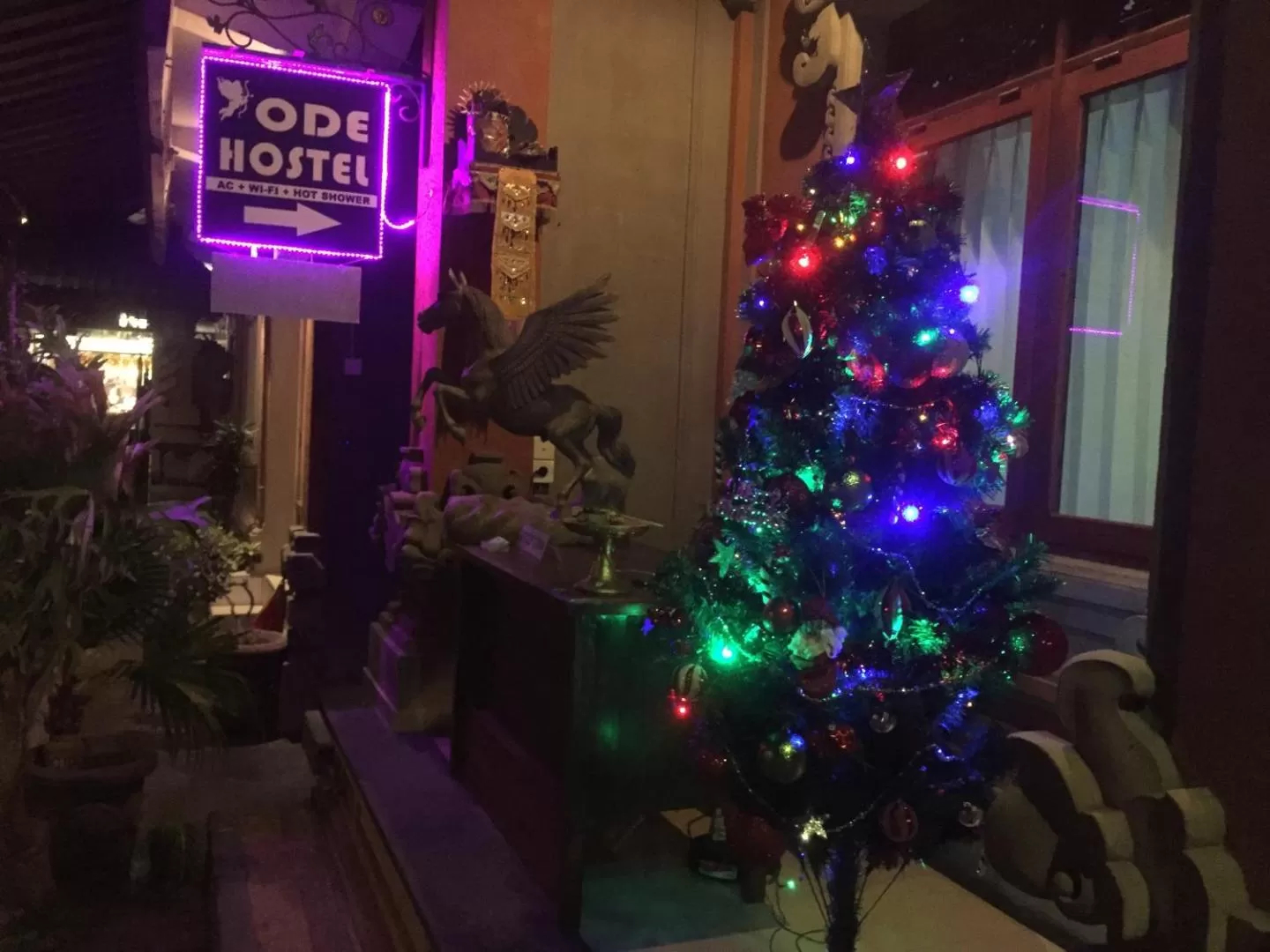 Ode Hostel