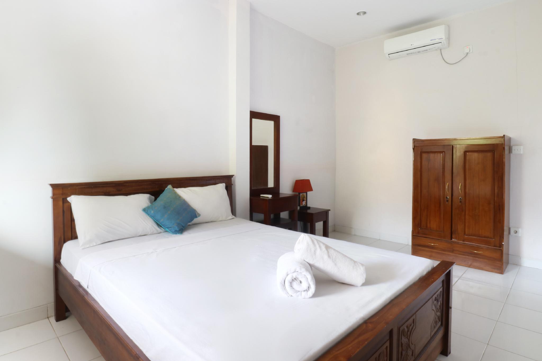 Oka Kartini Bungalows