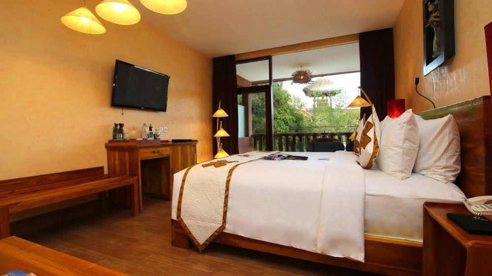 Petit Hotel