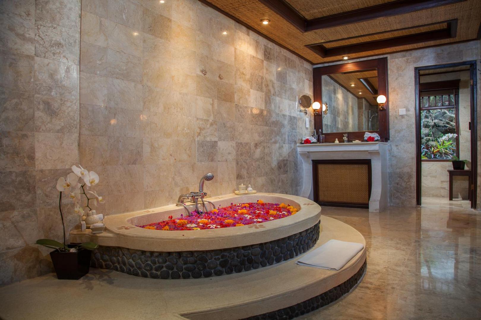 Pita Maha Resort & Spa