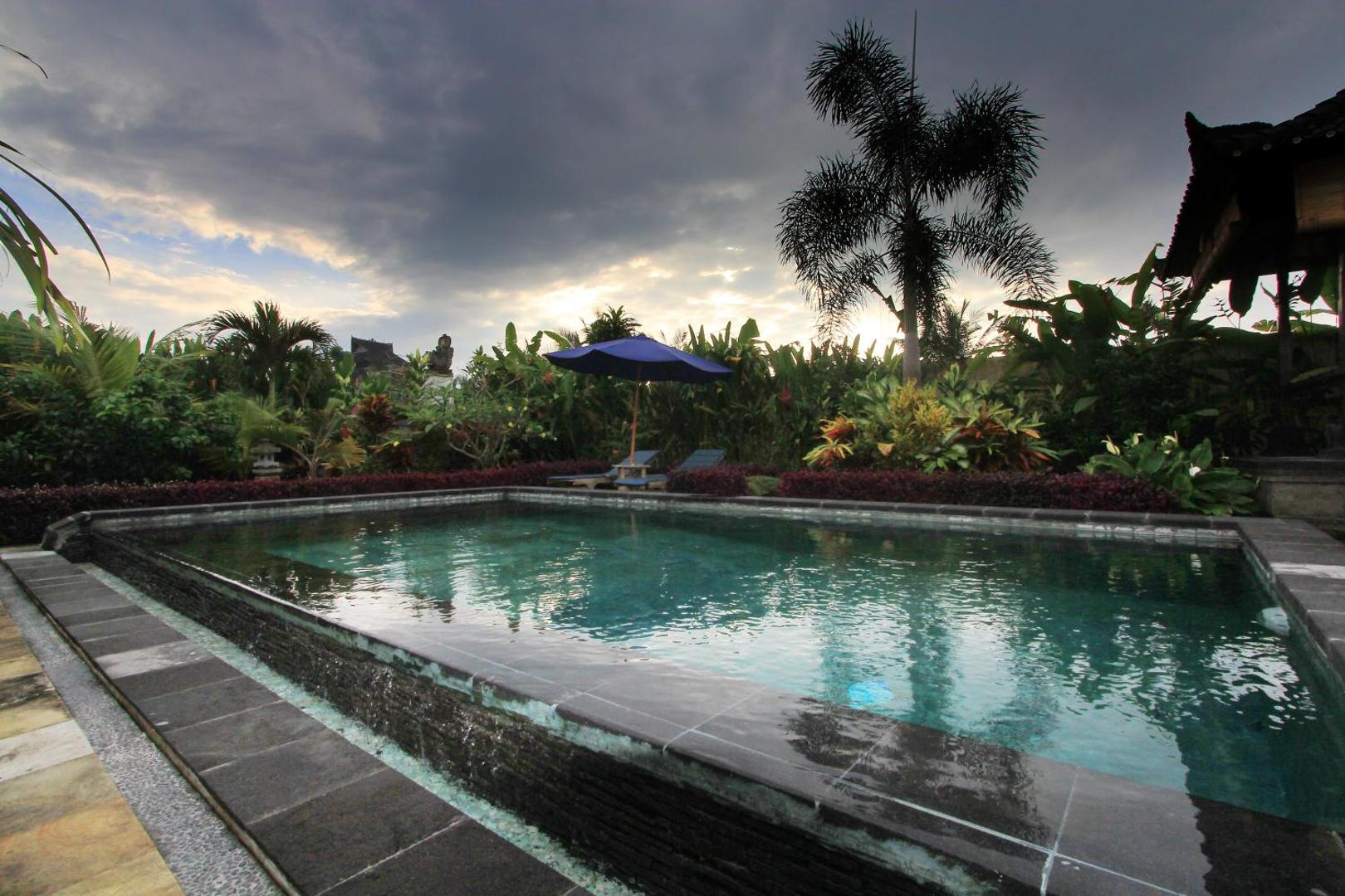 Pondok Naya