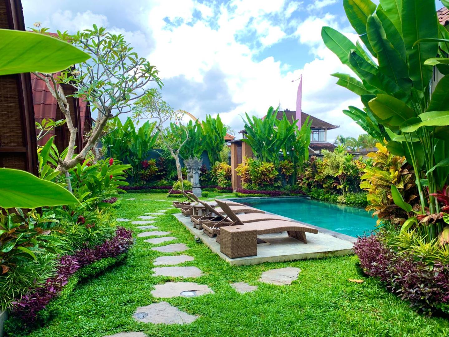 Pondok Naya