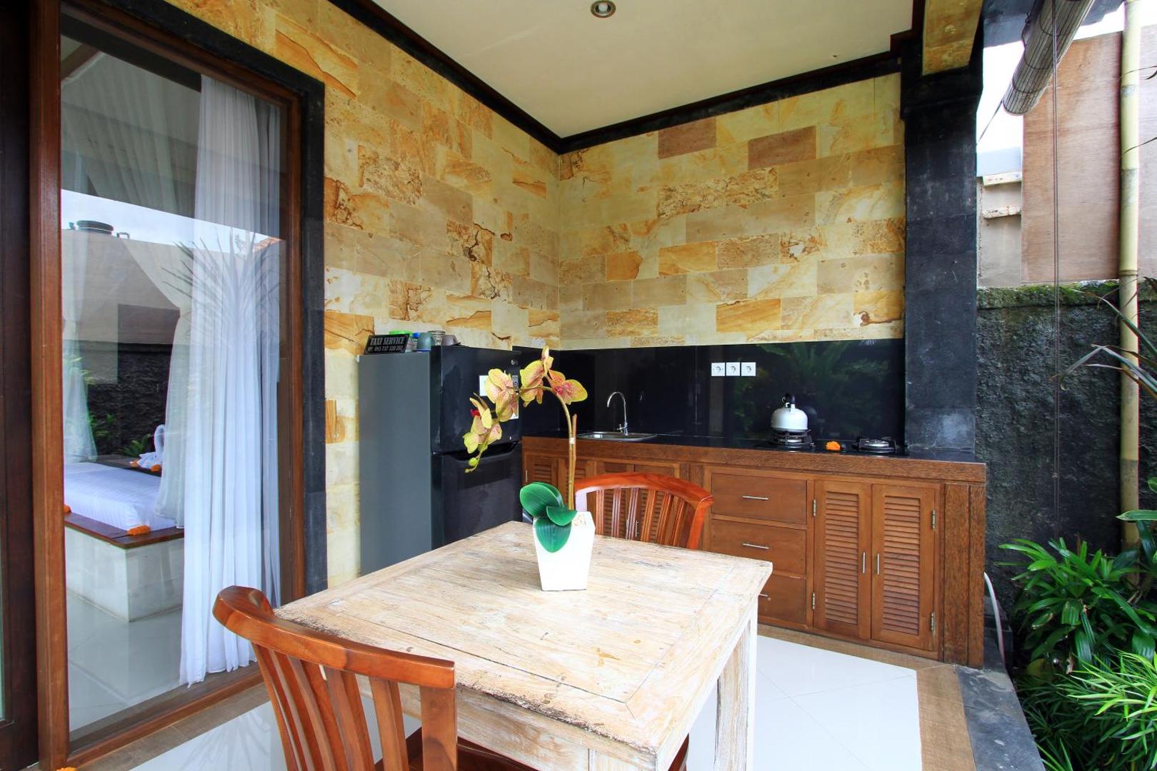Pondok Naya