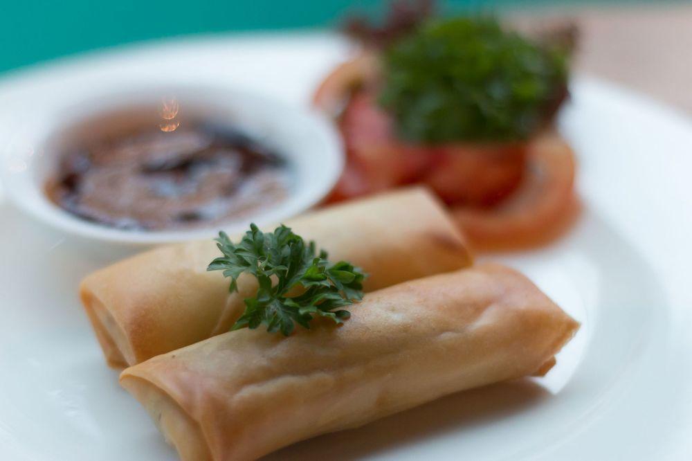 Pradha Guest House and Restaurant