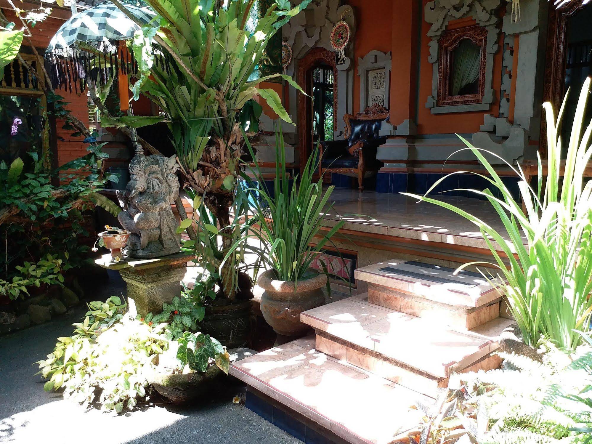 Praety Home Stay