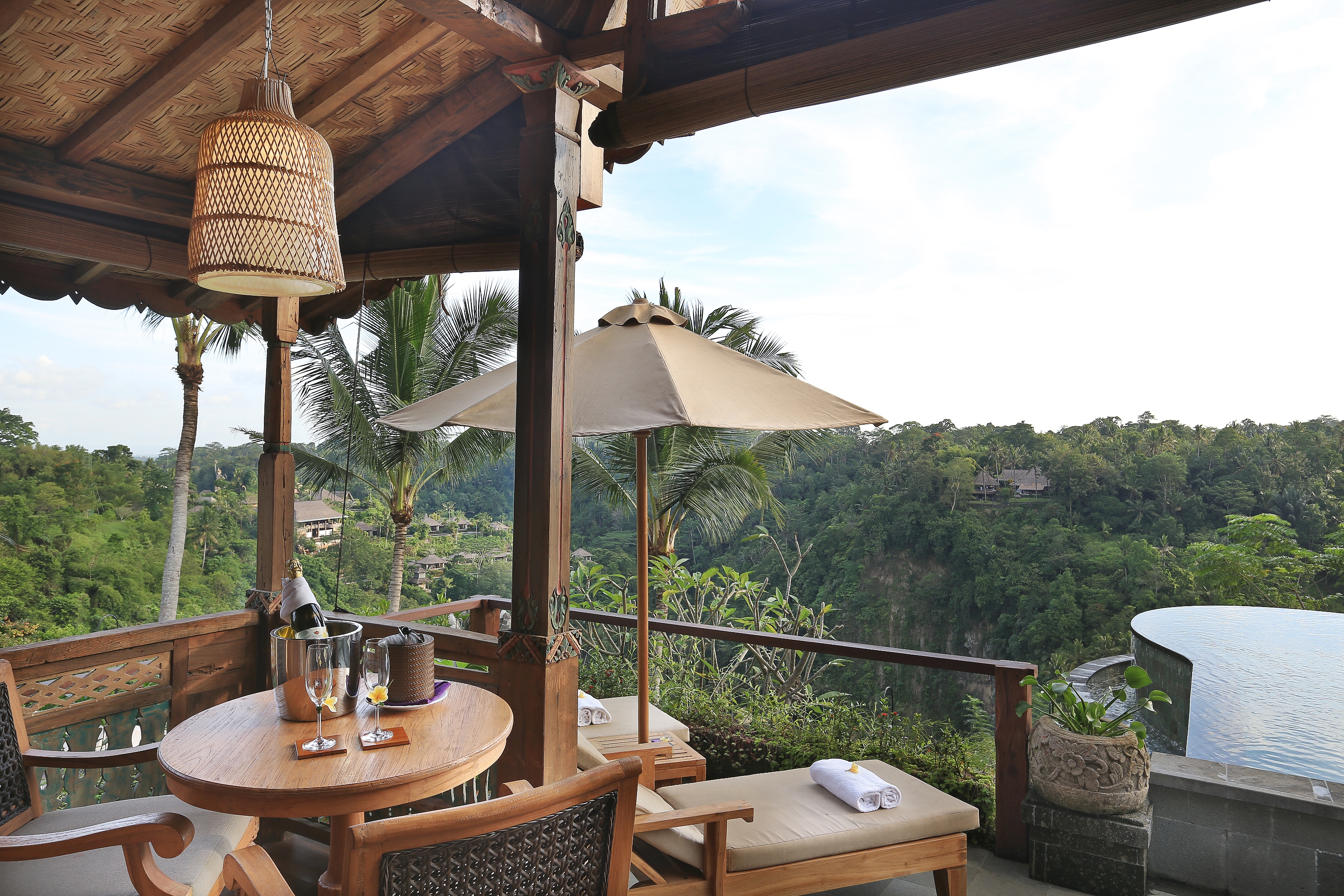 Pramana Watu Kurung