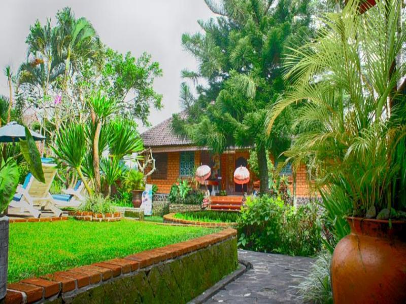 Puri Bunga Resort & Spa