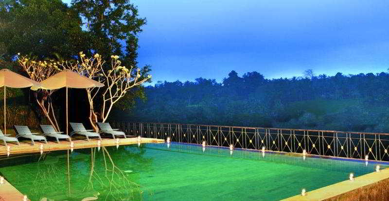 Puri Bunga Resort & Spa