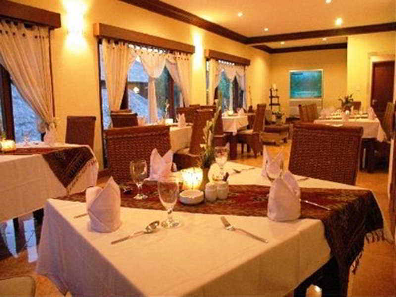 Puri Garden Hotel & Hostel