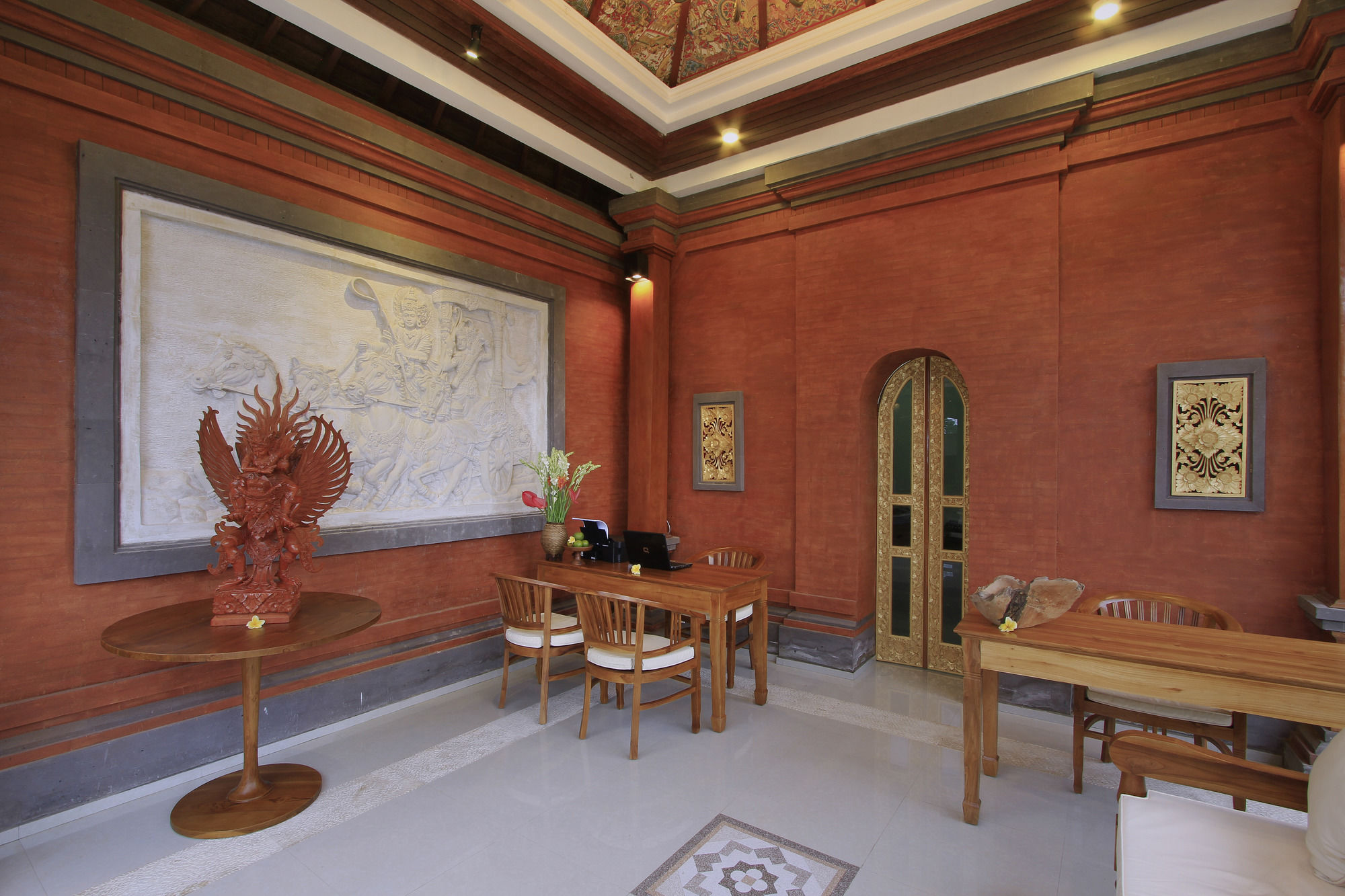 Puri Hari Resort & Villas