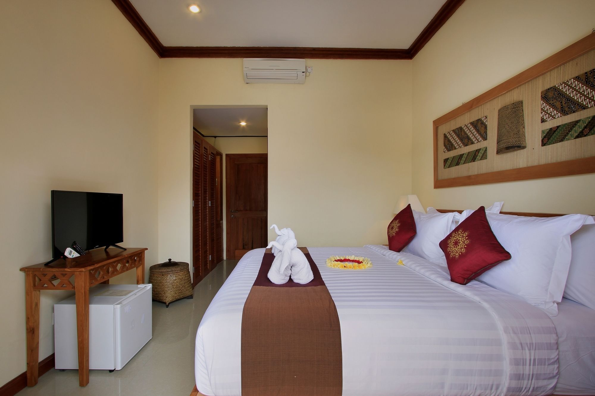 Puri Hari Resort & Villas