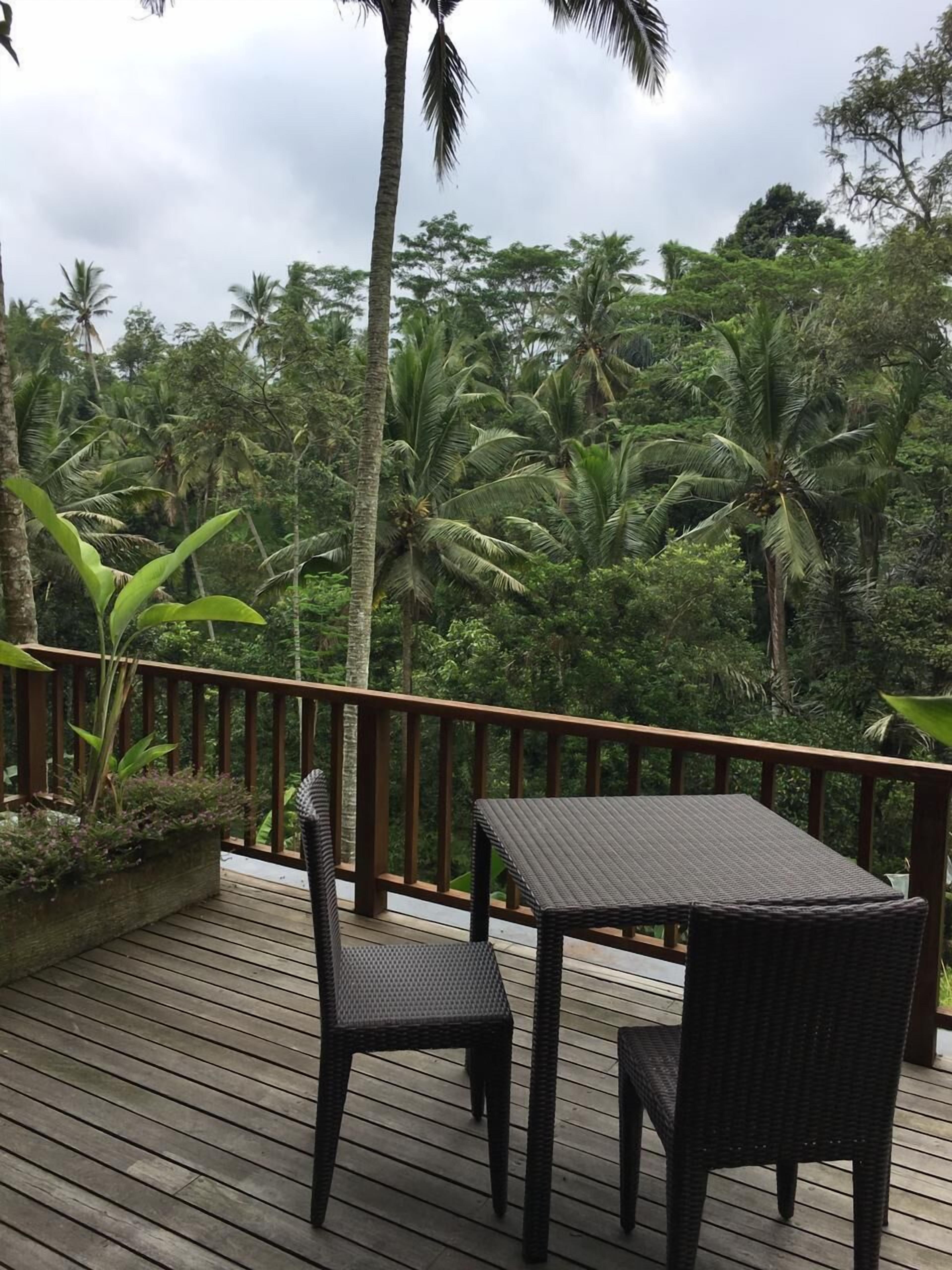Puri Raya Villa