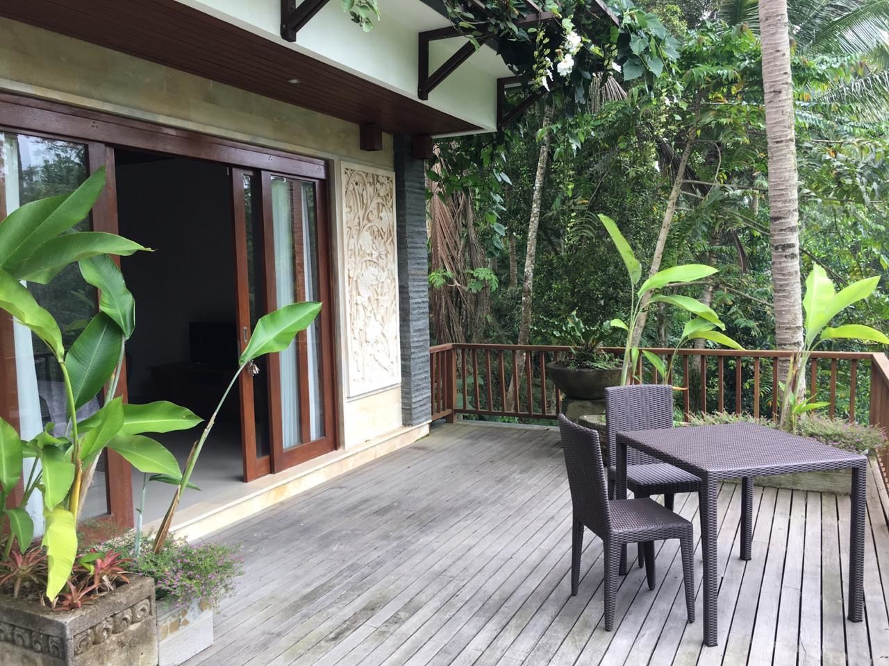 Puri Raya Villa