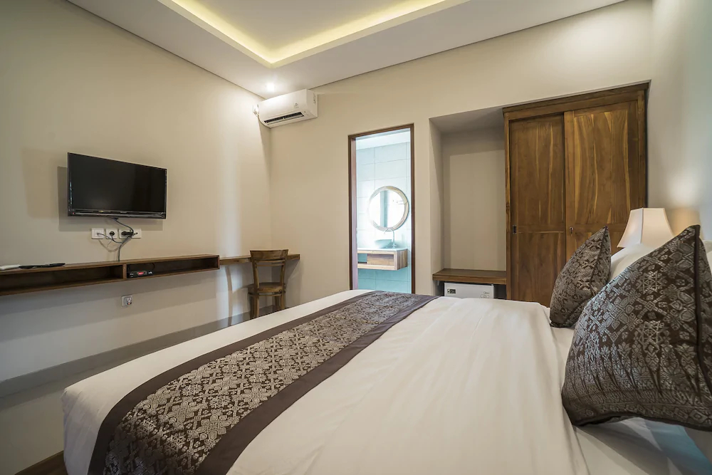 Putih DCarik Ubud