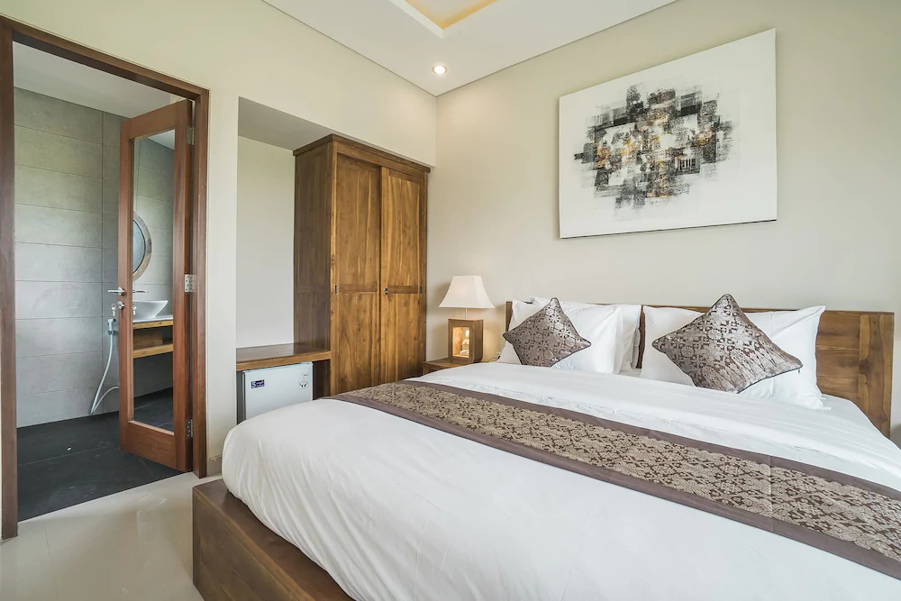 Putih DCarik Ubud