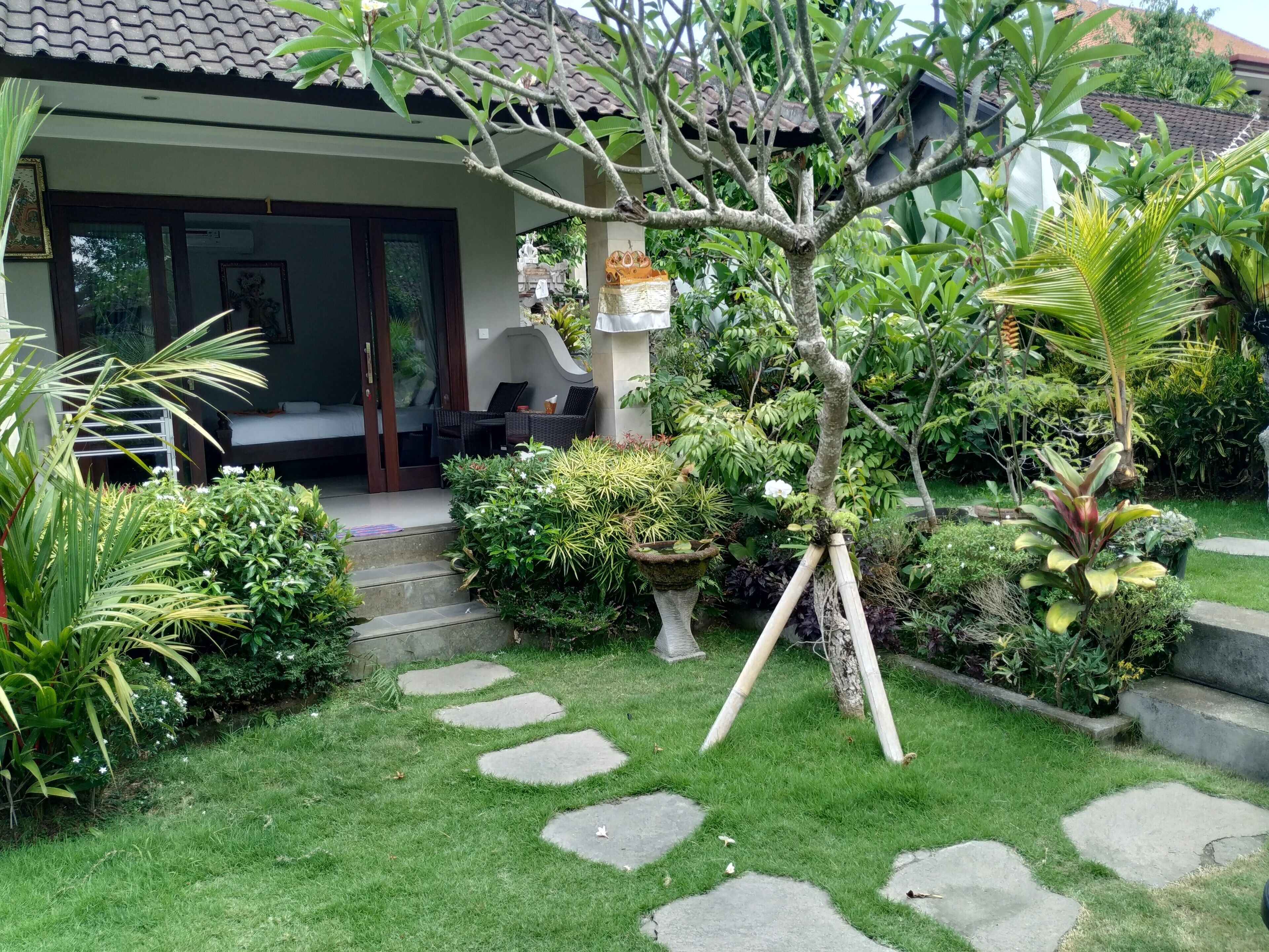 Putu's Paradise Guesthouse