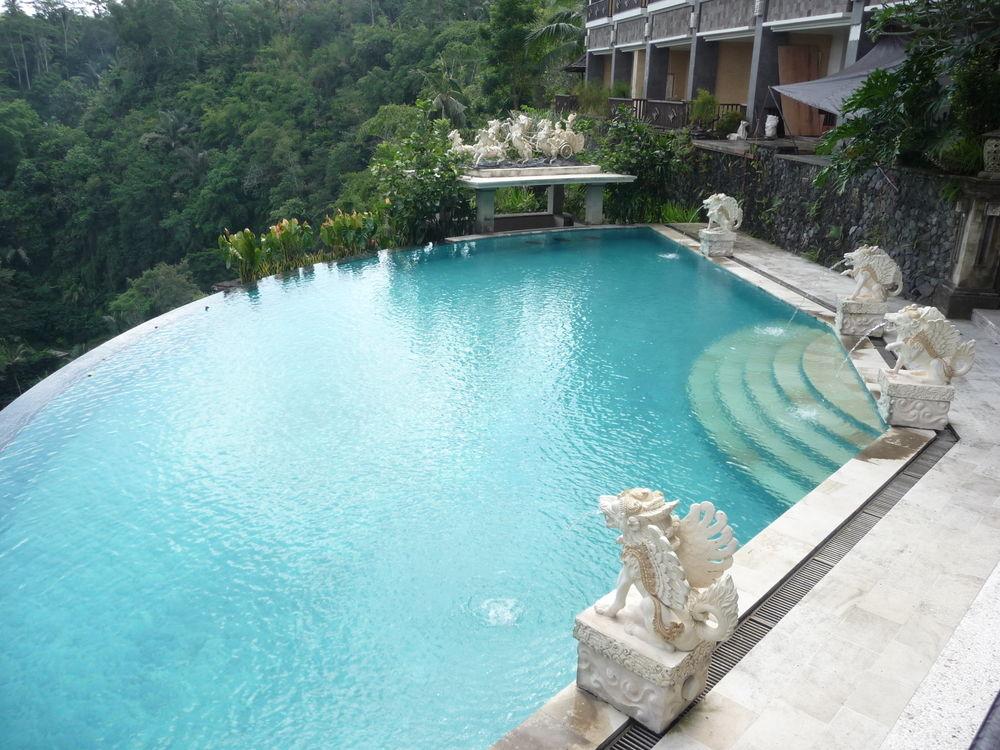Rijasa Agung Resort & Villas