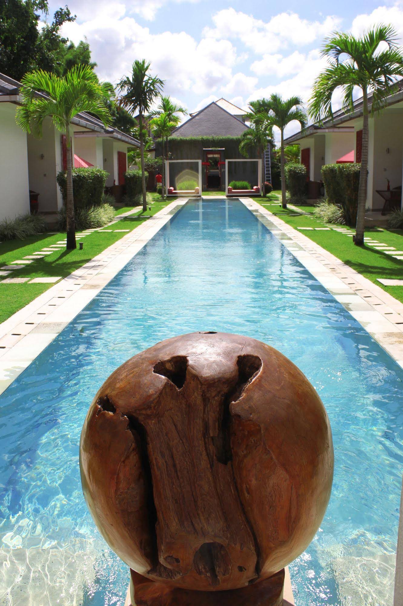 Rouge Bali Lounge Bar Villas AndSpa