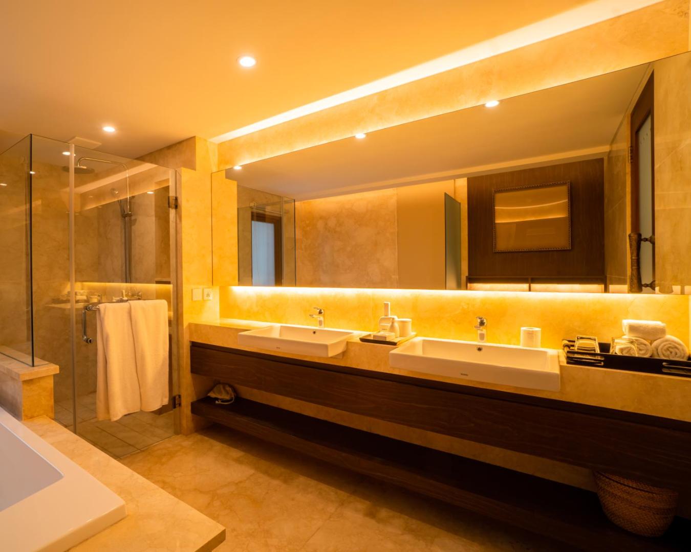 Royal Kamuela Villas & Suites at Monkey Forest - Ubud