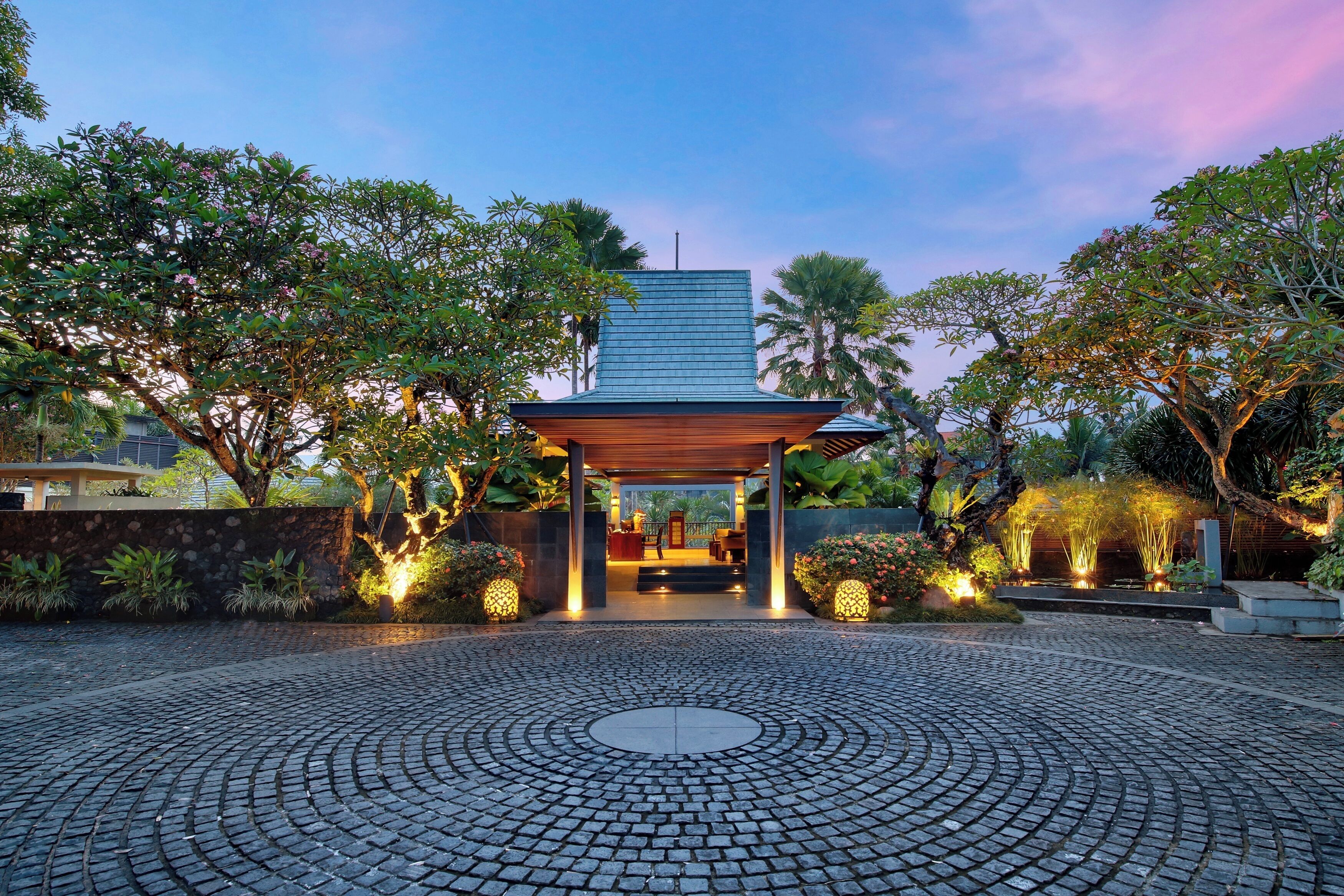 Royal Kamuela Villas & Suites at Monkey Forest - Ubud