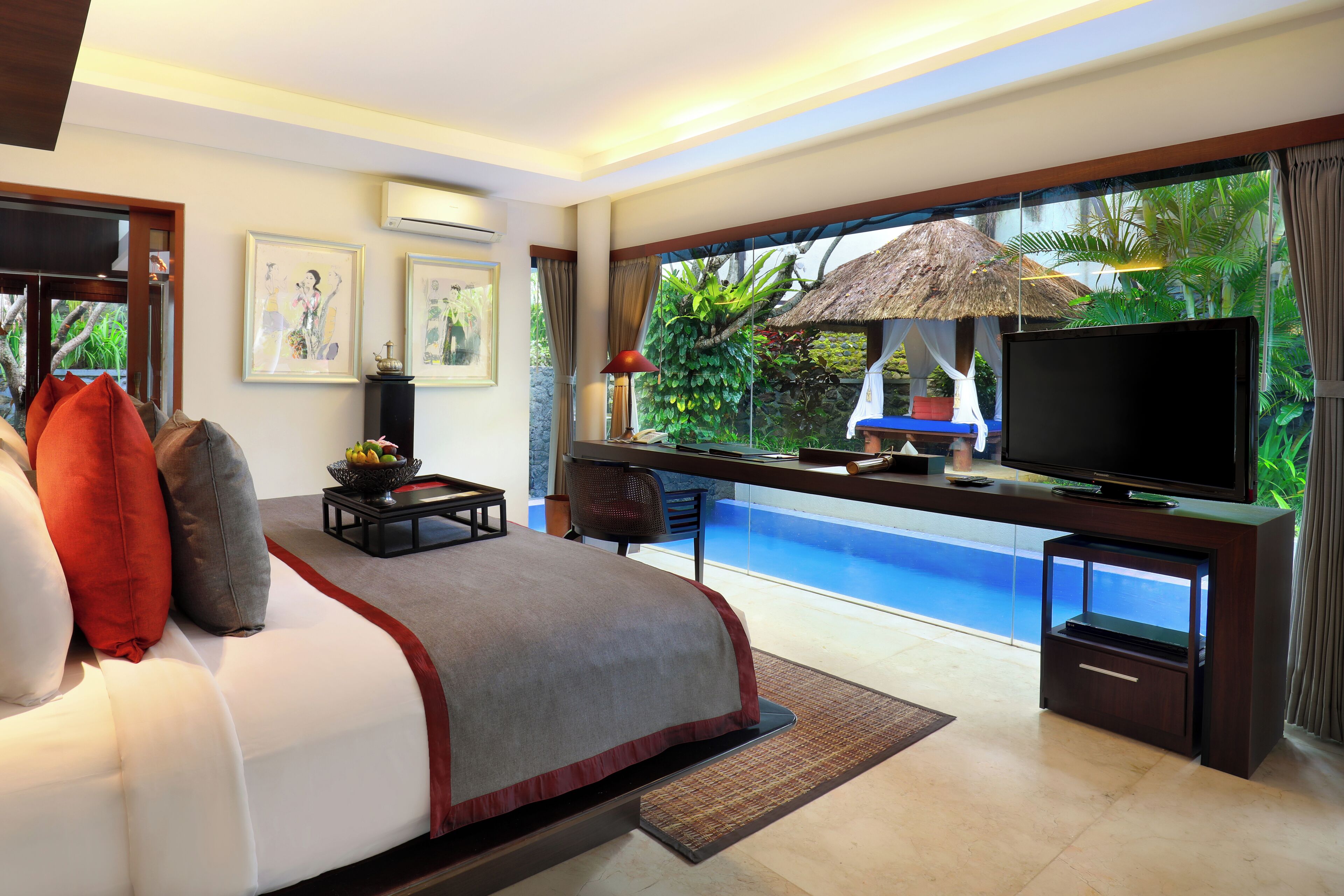 Royal Kamuela Villas & Suites at Monkey Forest - Ubud