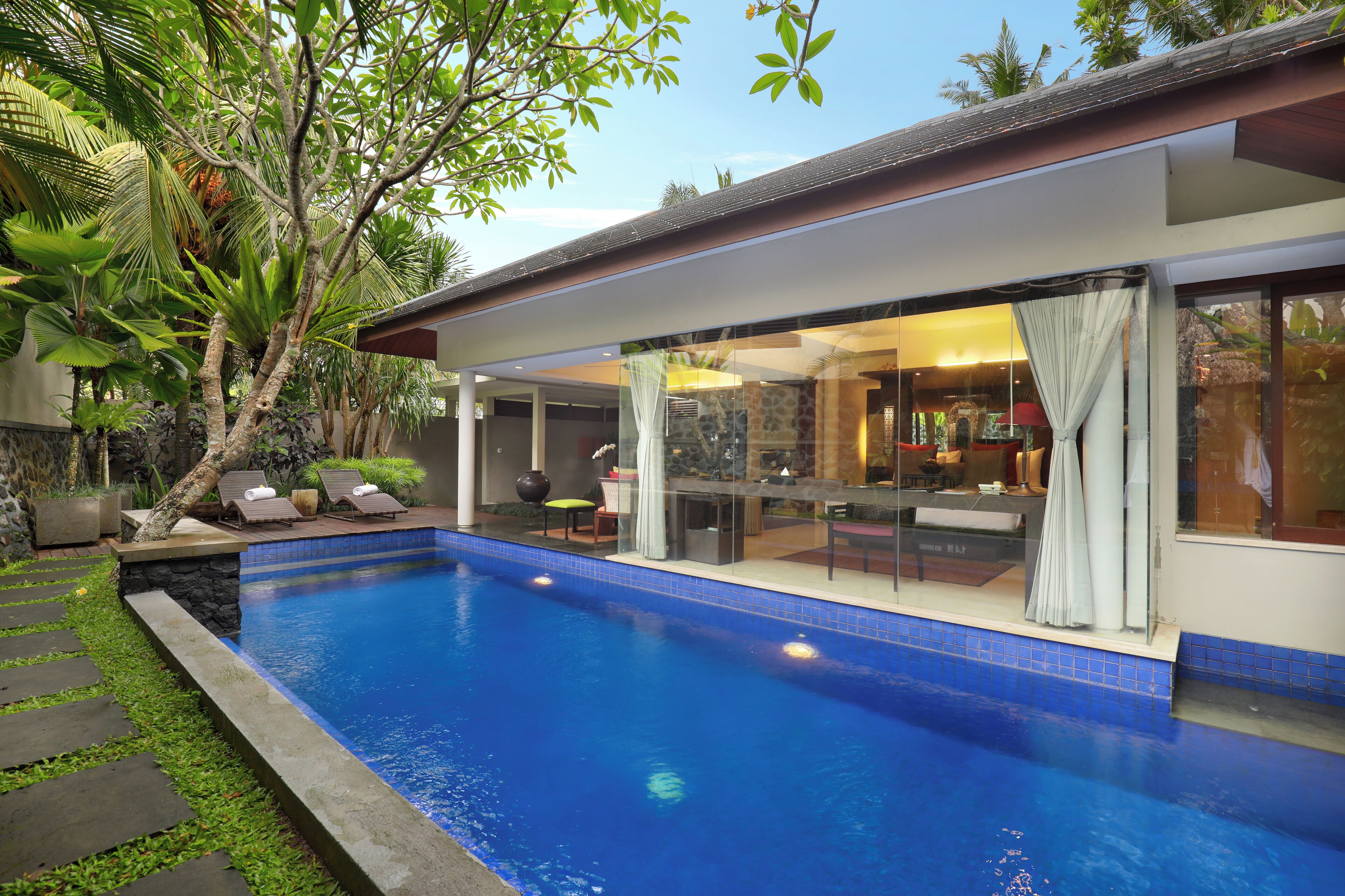 Royal Kamuela Villas & Suites at Monkey Forest - Ubud