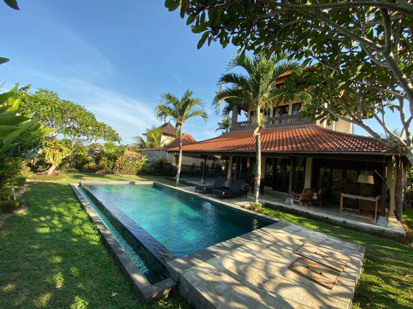 Rumah Dadong