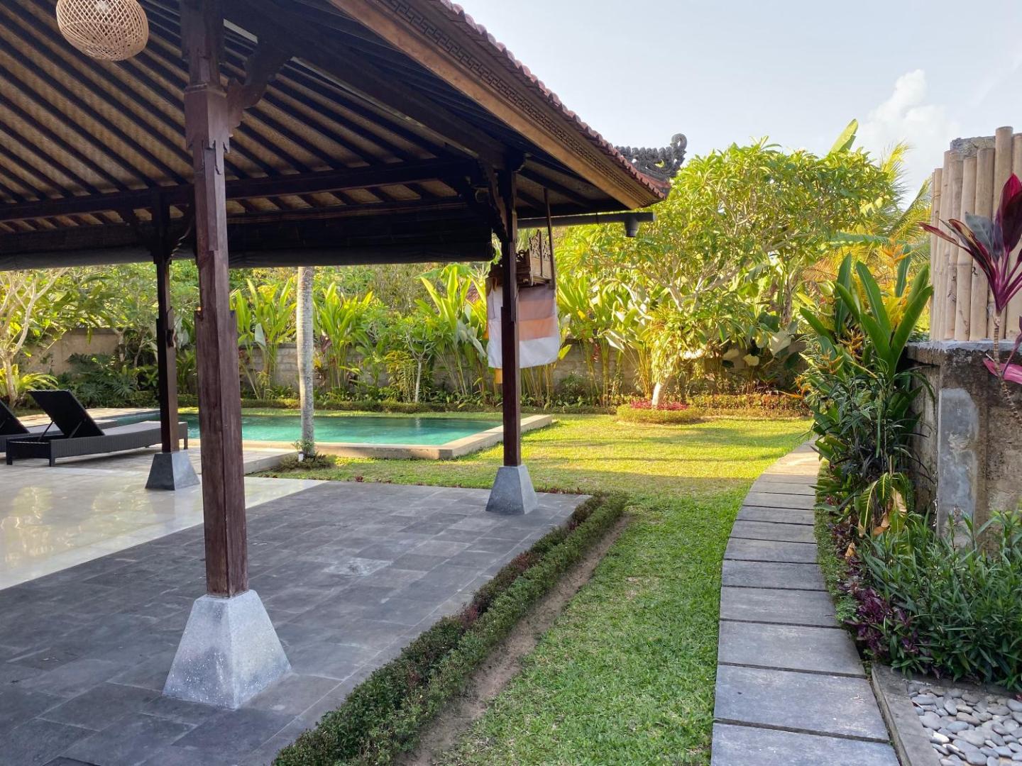 Rumah Dadong