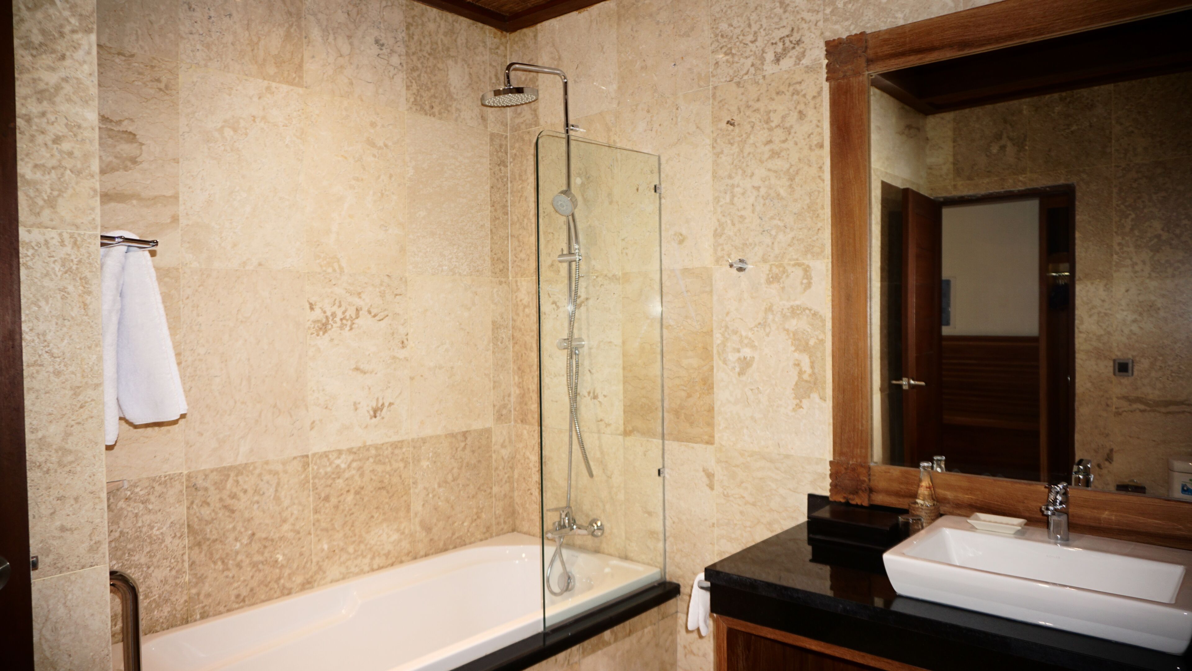 Sakti Garden Resorts & Spa