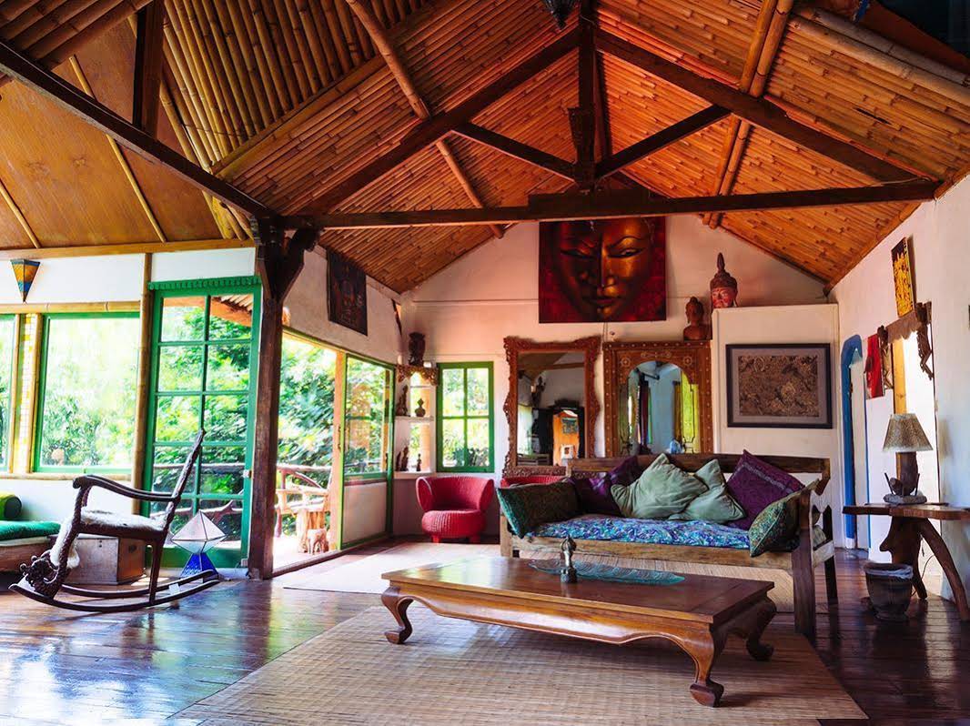 Santa Mandala Villa