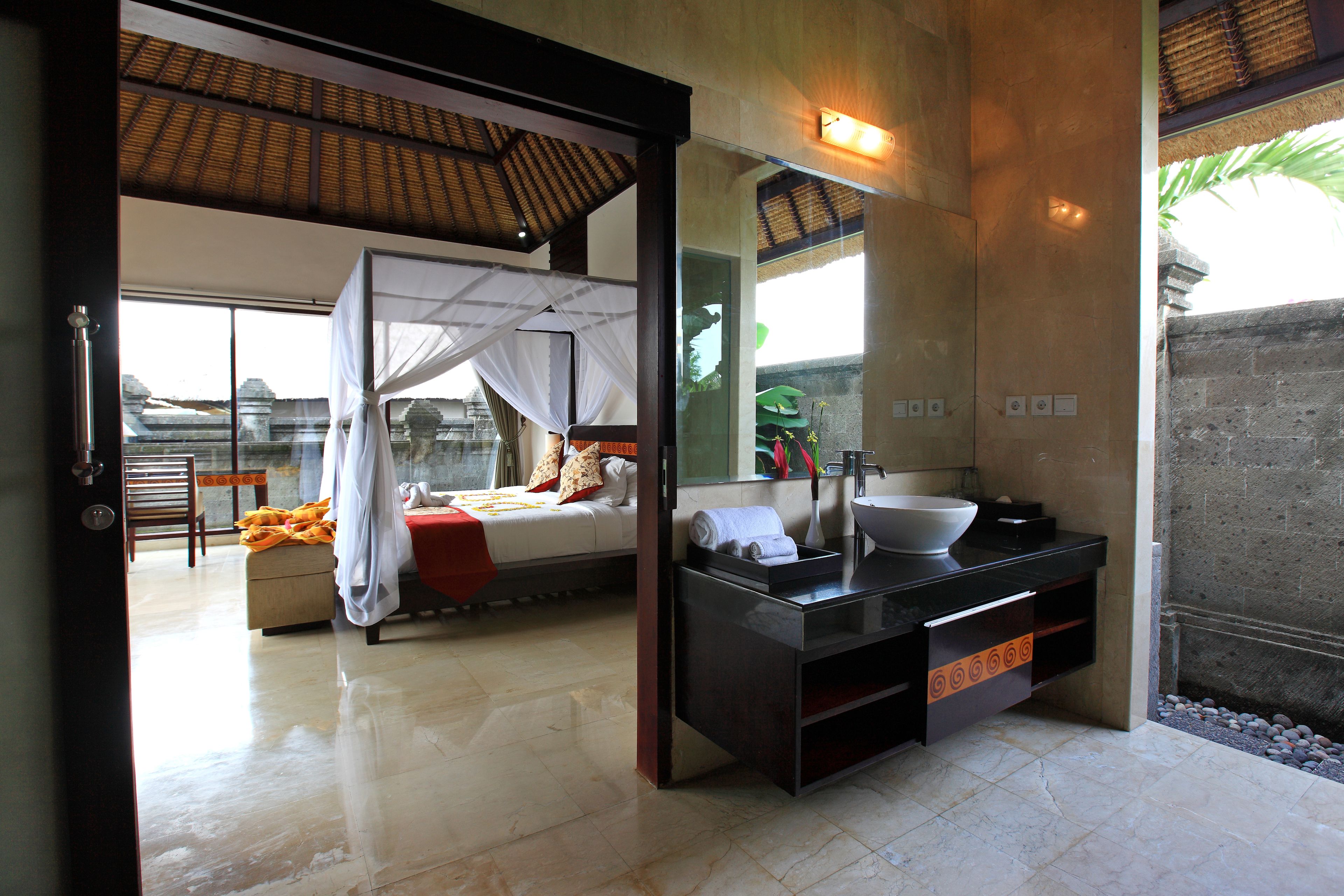 Santi Mandala Villa & Spa