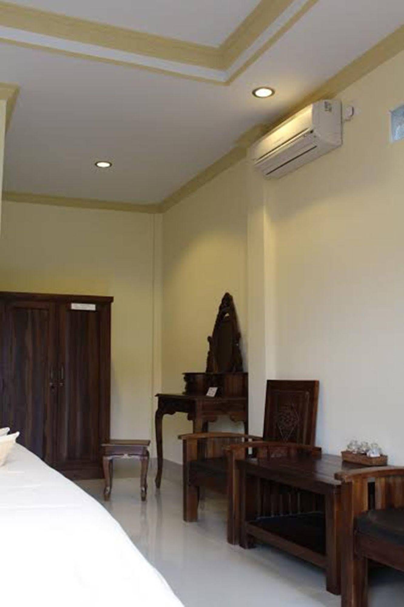 Sapta House