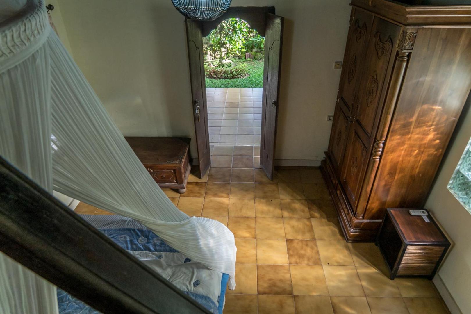 Sari Bamboo Bungalows