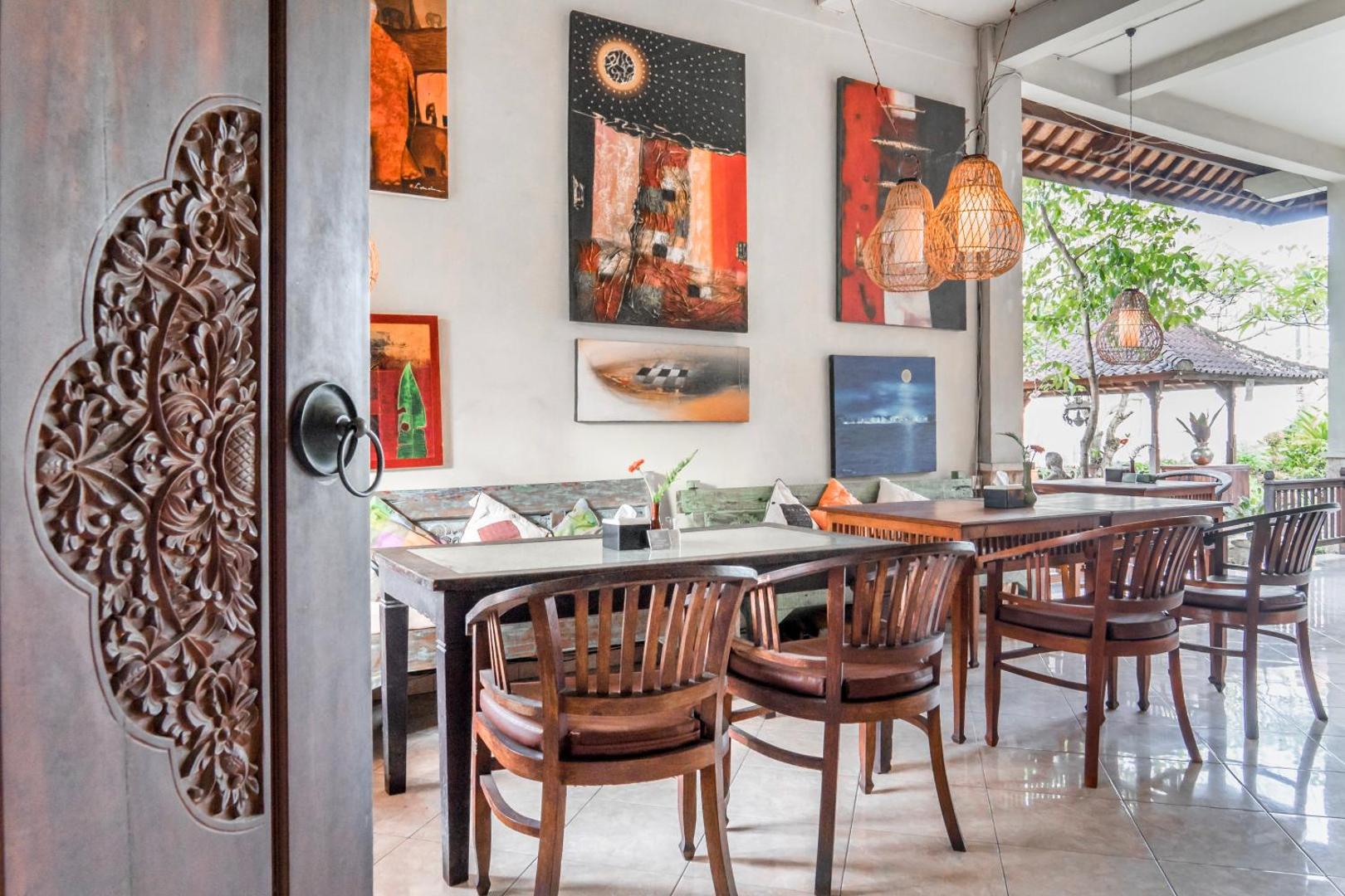 Sari Bamboo Bungalows