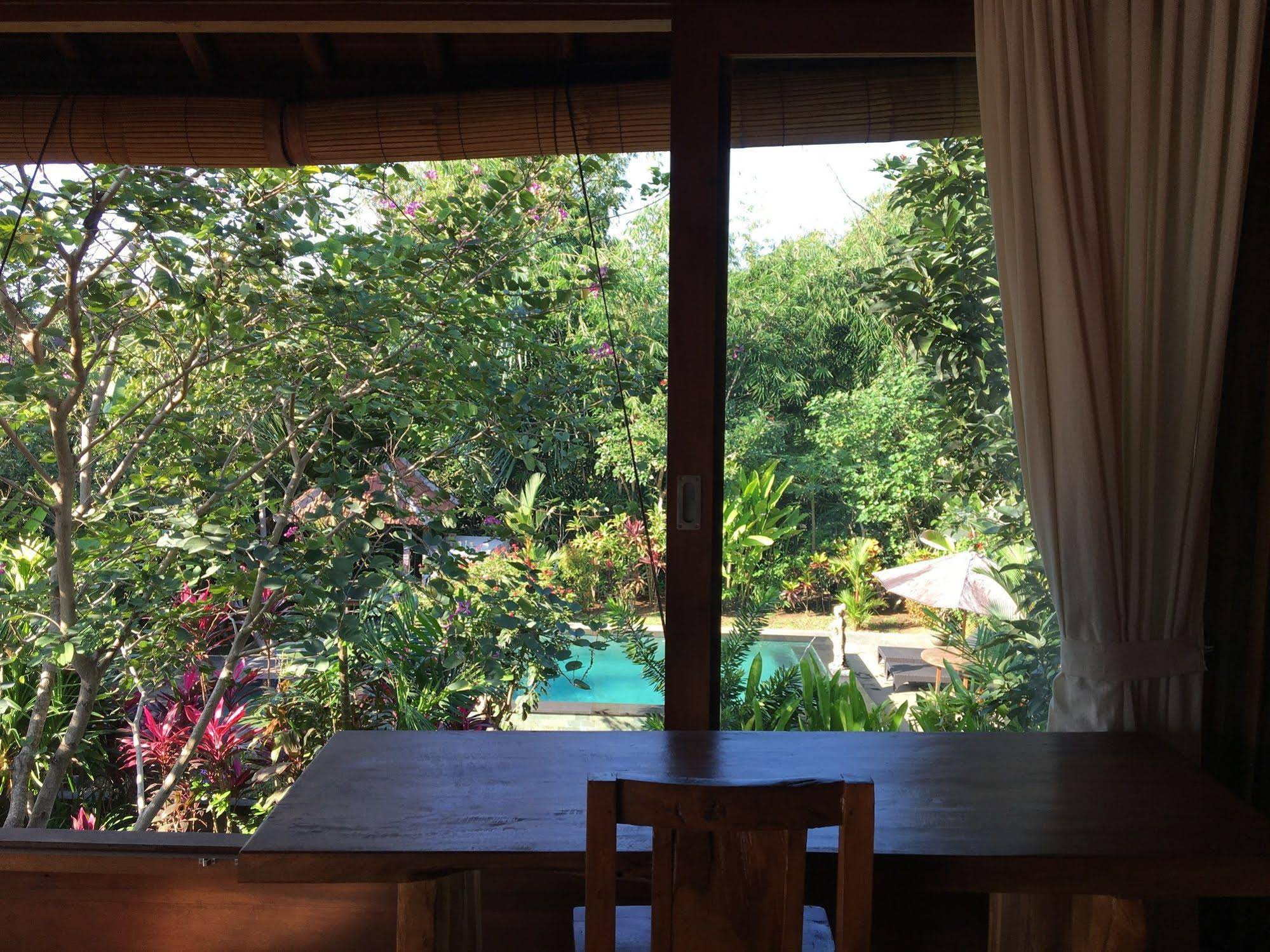 Sari Bamboo Villas