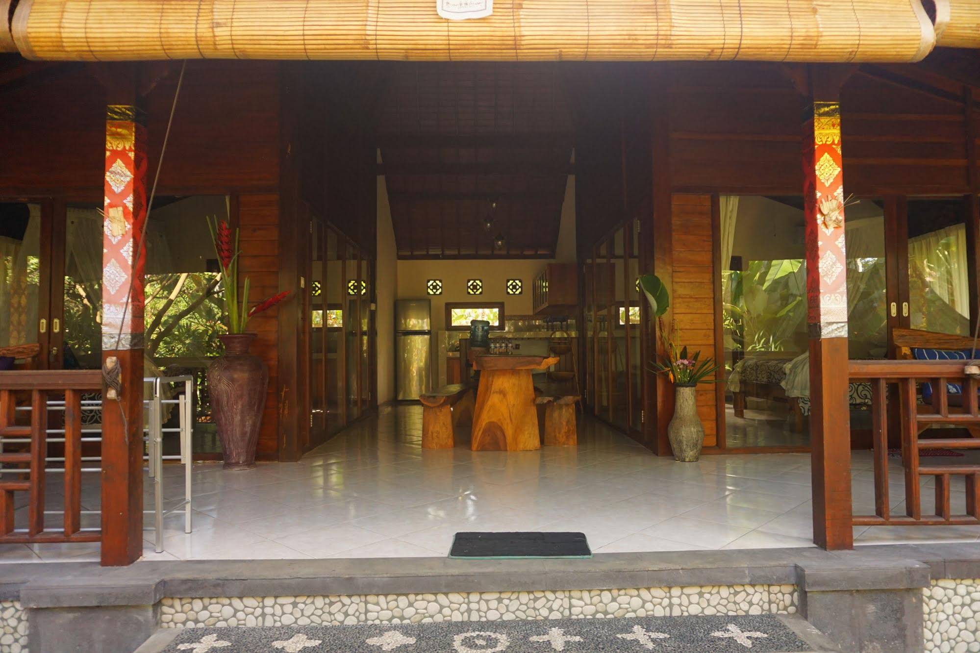 Sari Bamboo Villas
