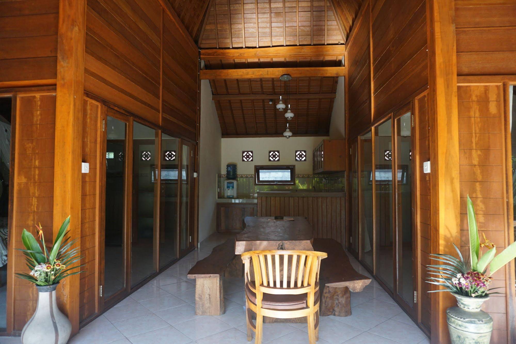 Sari Bamboo Villas