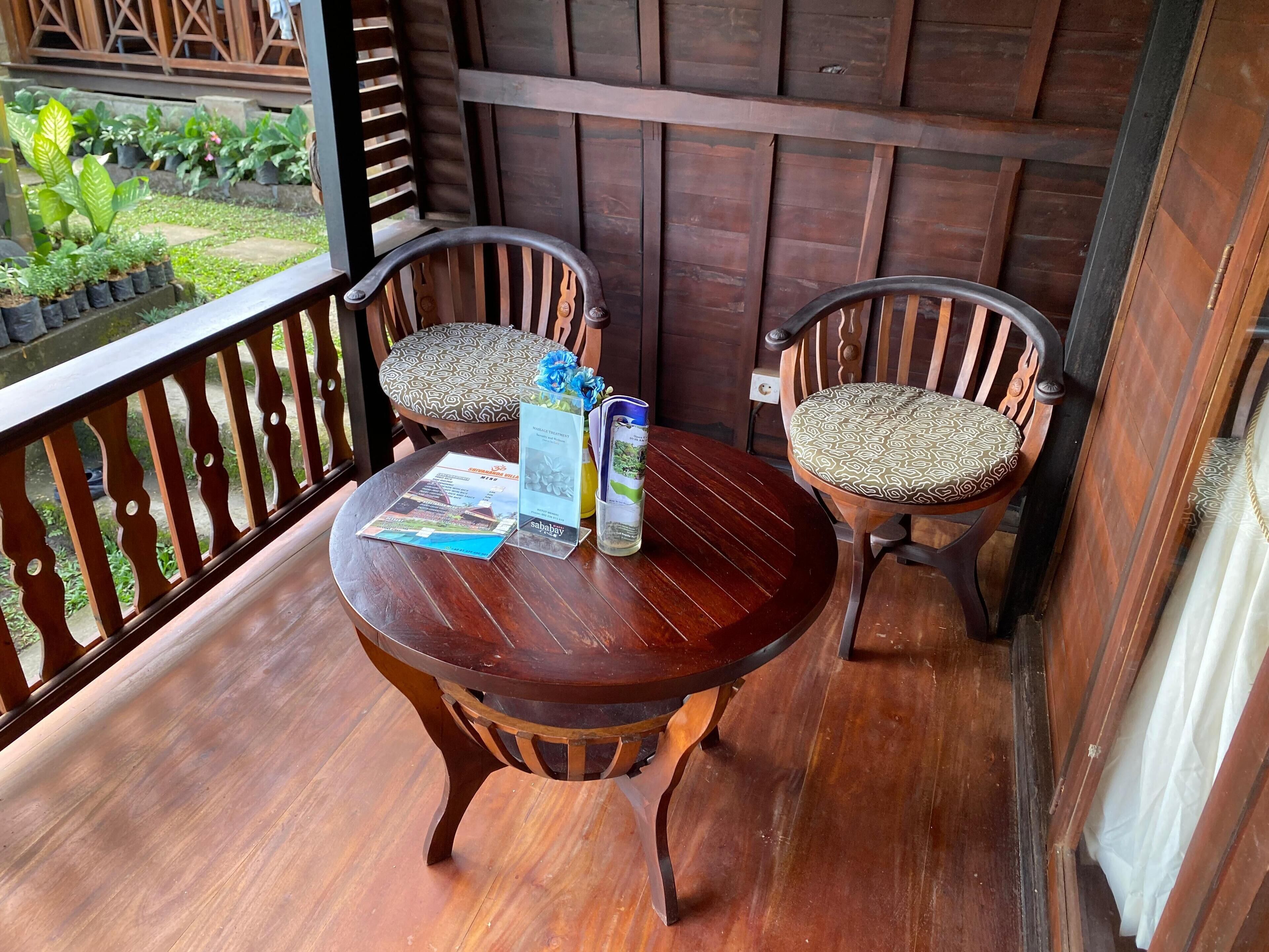 Shivananda Antique Villas by EPS