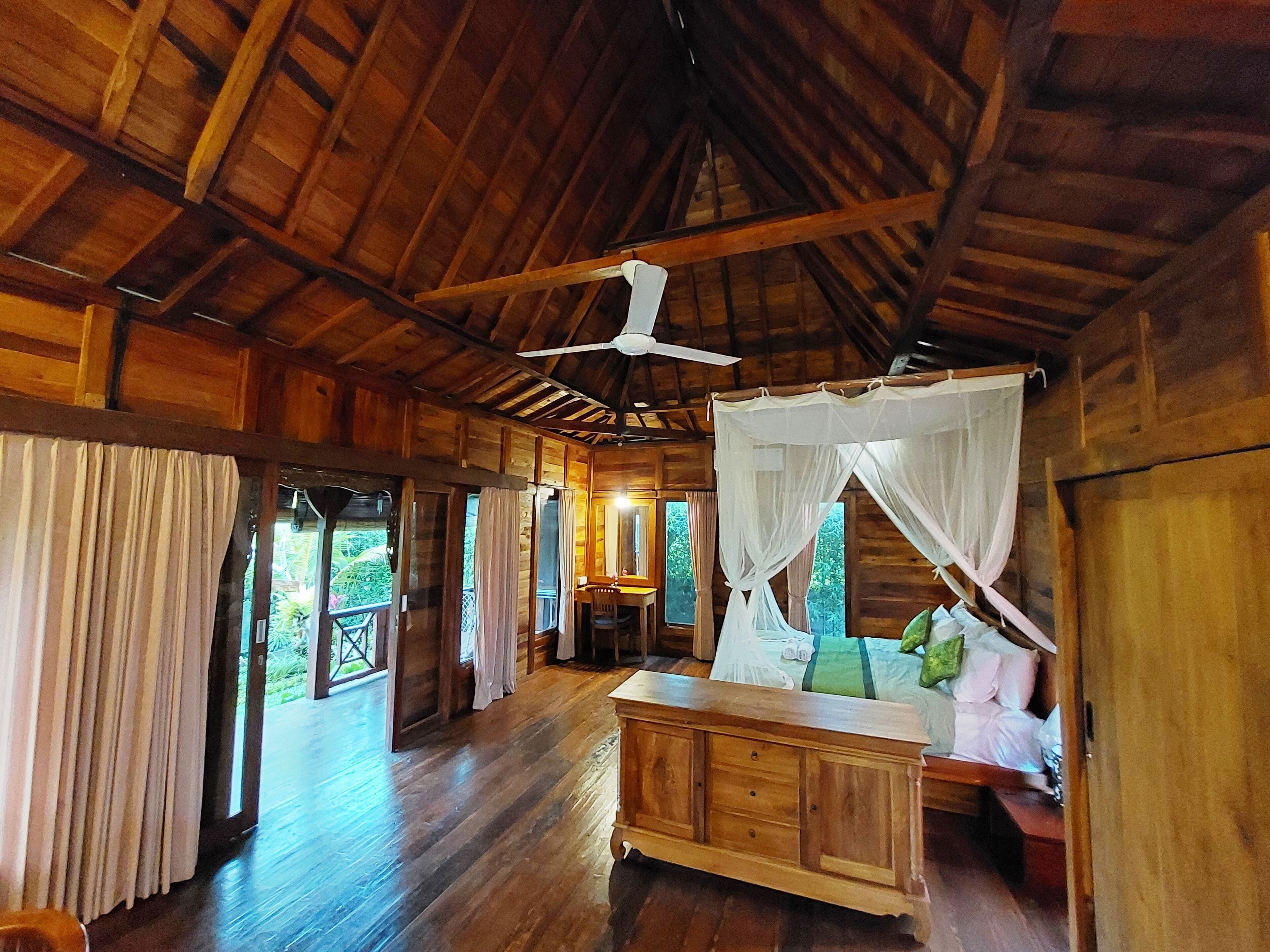 Shivananda Antique Villas by EPS