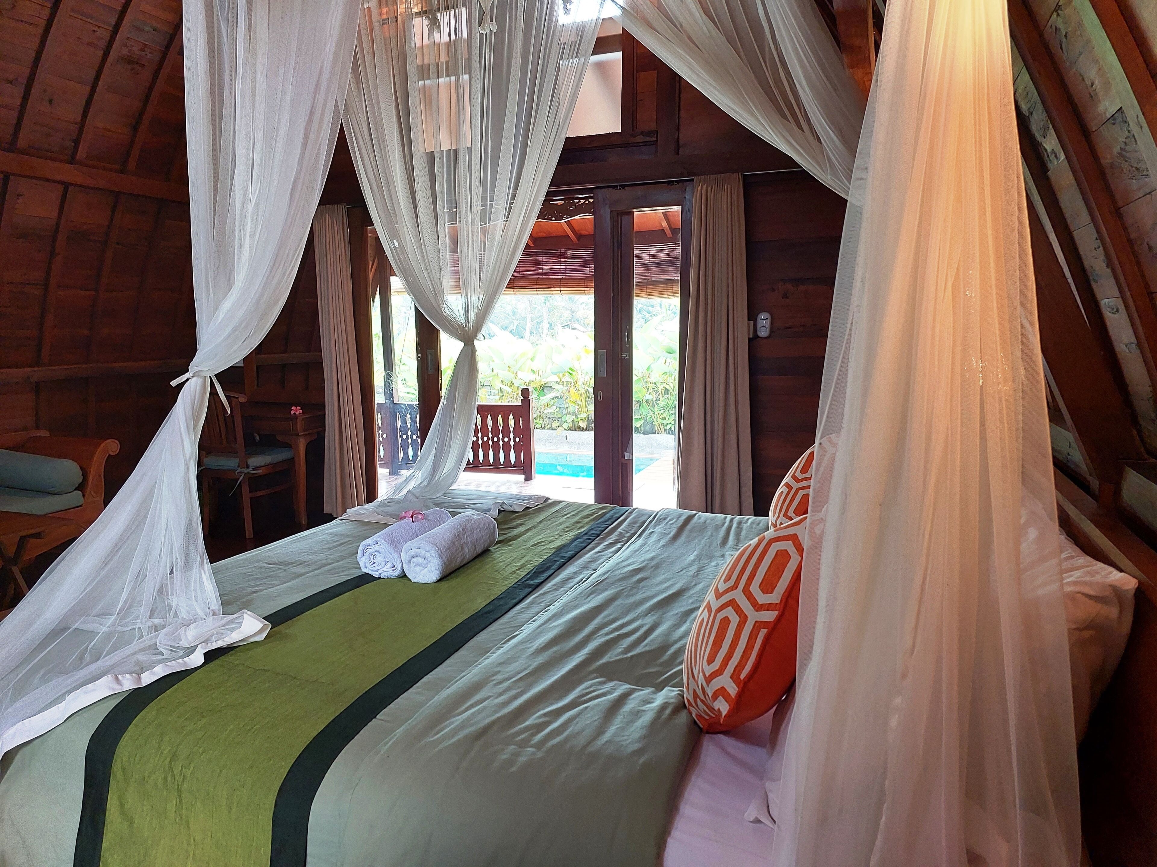 Shivananda Antique Villas by EPS