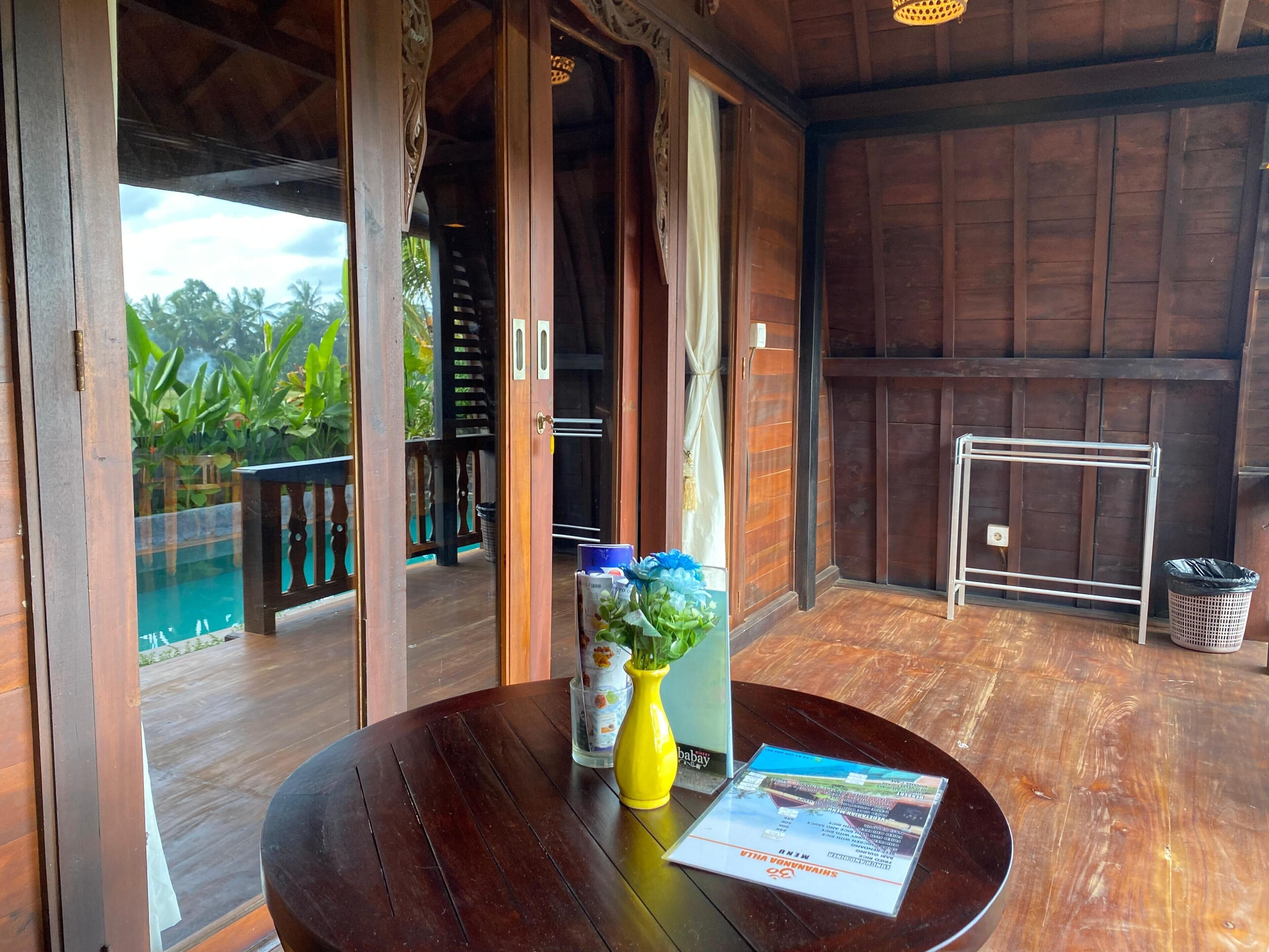 Shivananda Antique Villas by EPS