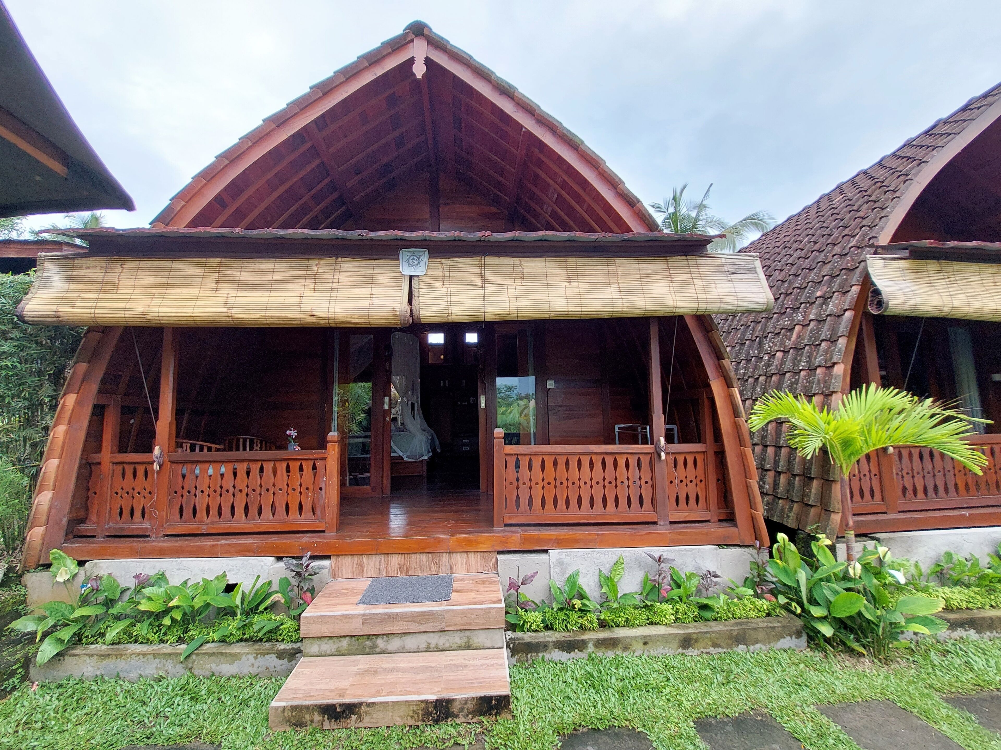 Shivananda Antique Villas by EPS