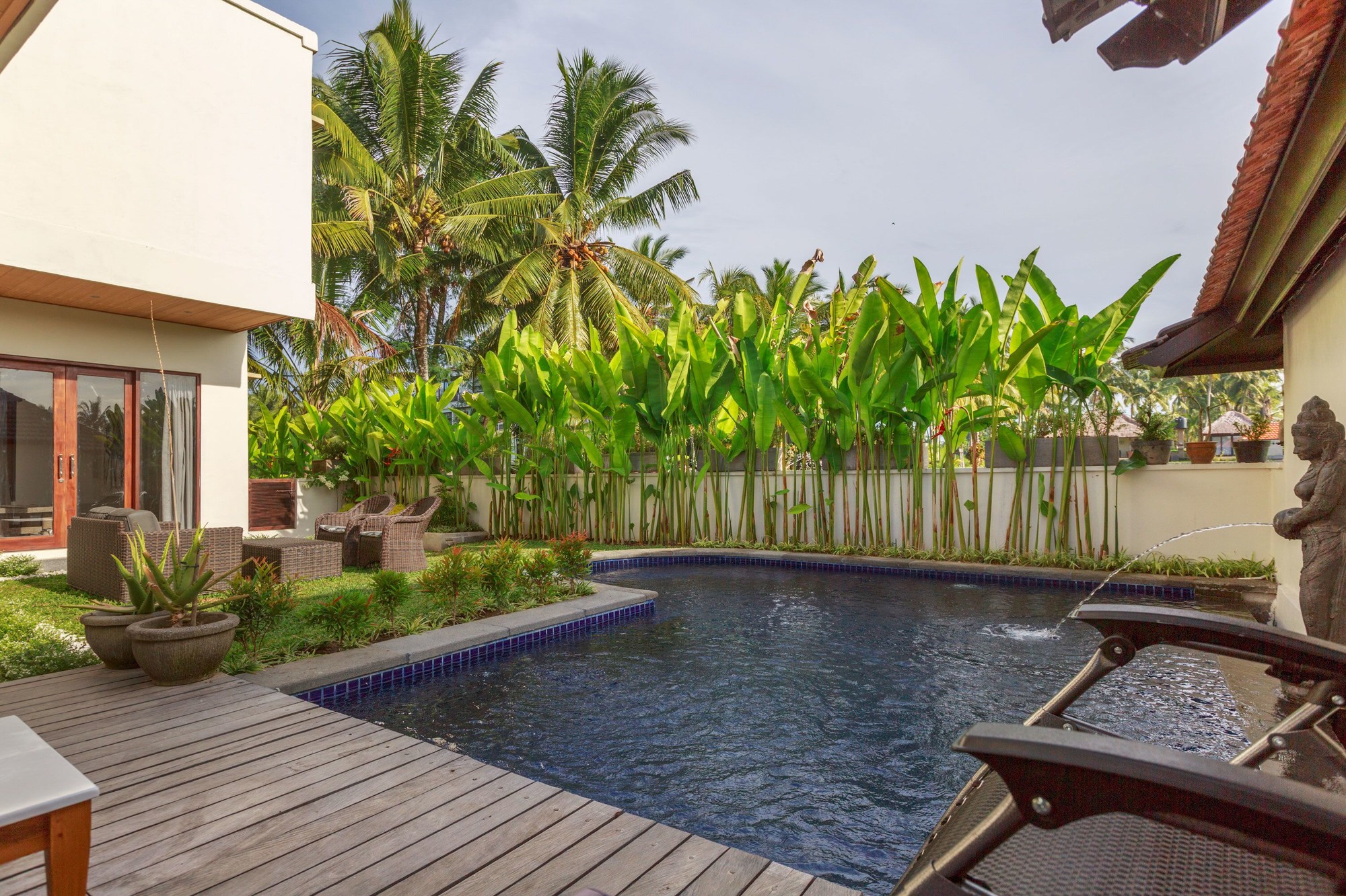 Solo Villas Resort & Retreat