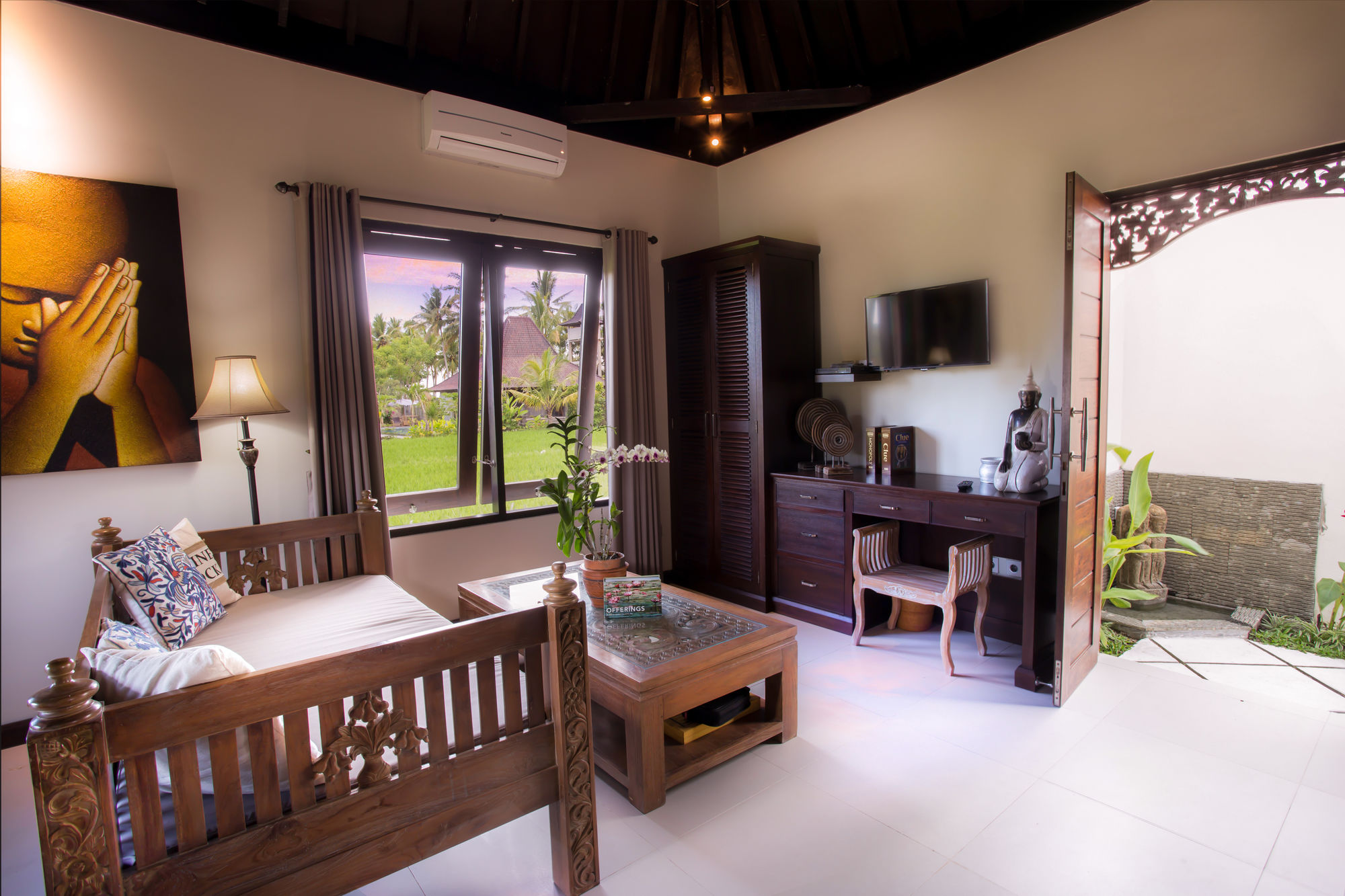 Solo Villas Resort & Retreat