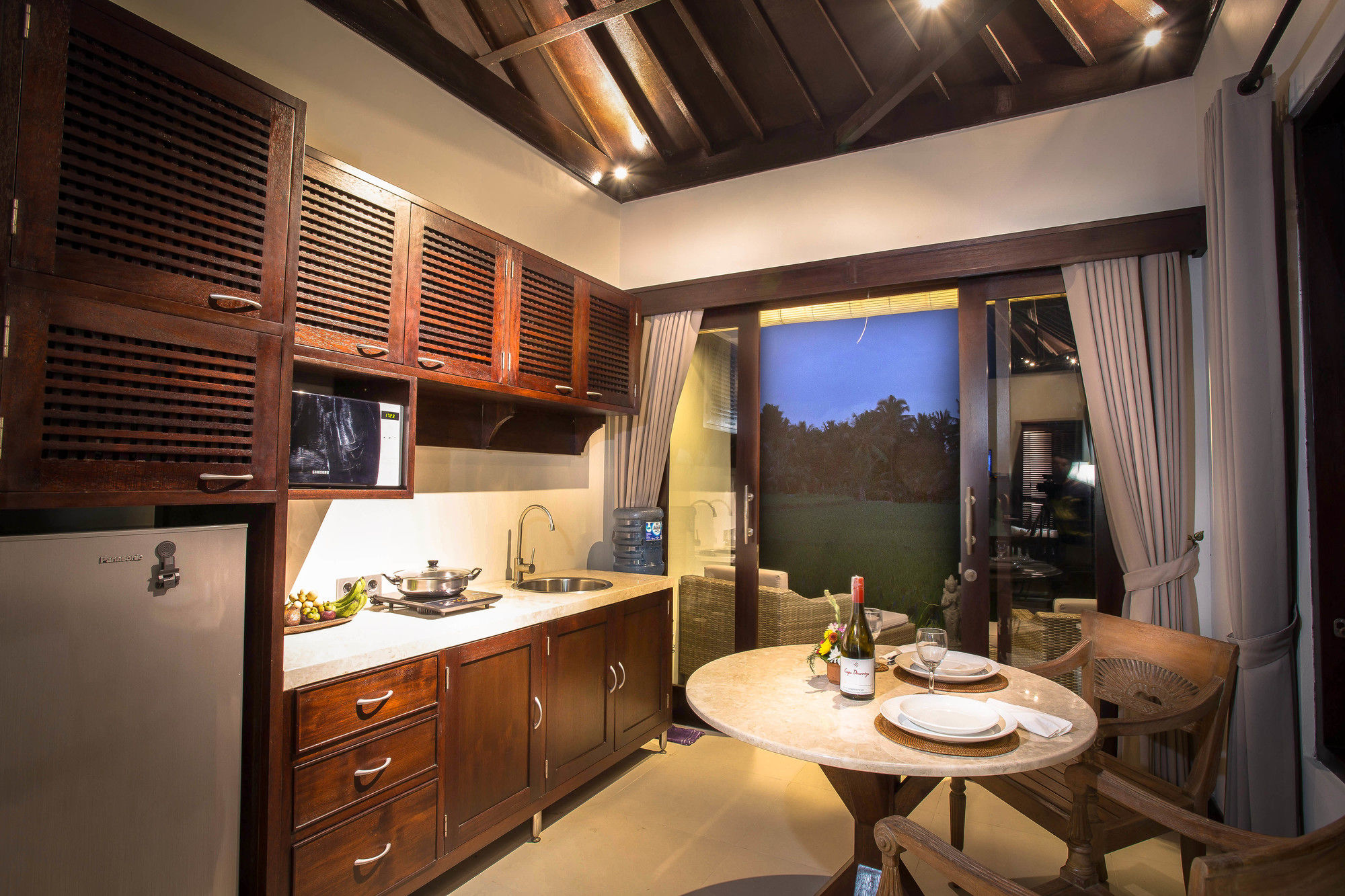 Solo Villas Resort & Retreat