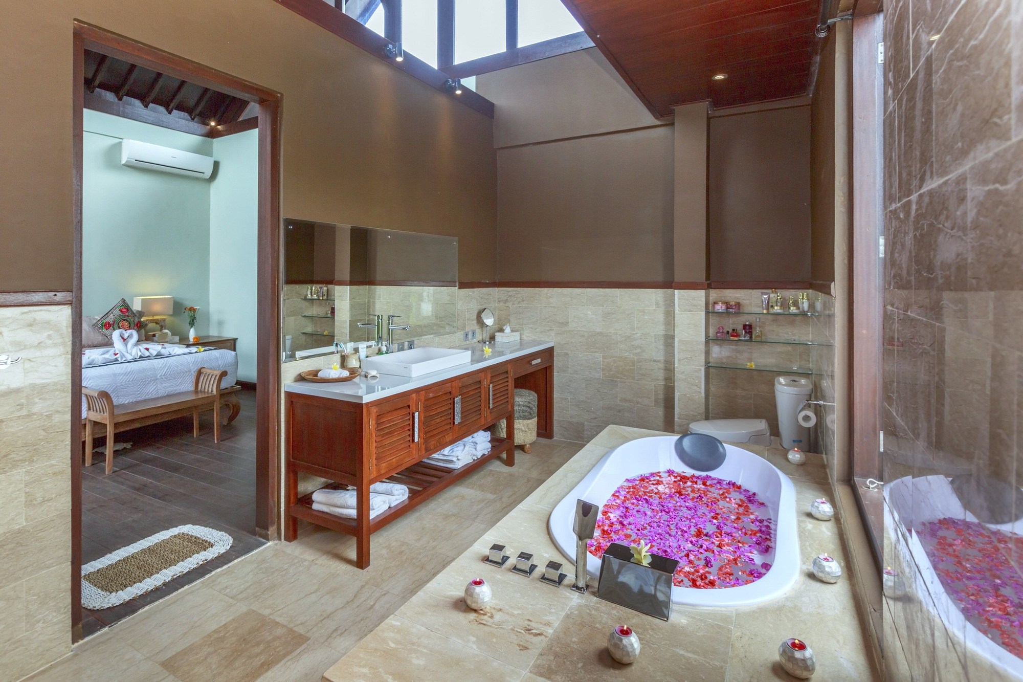 Solo Villas Resort & Retreat
