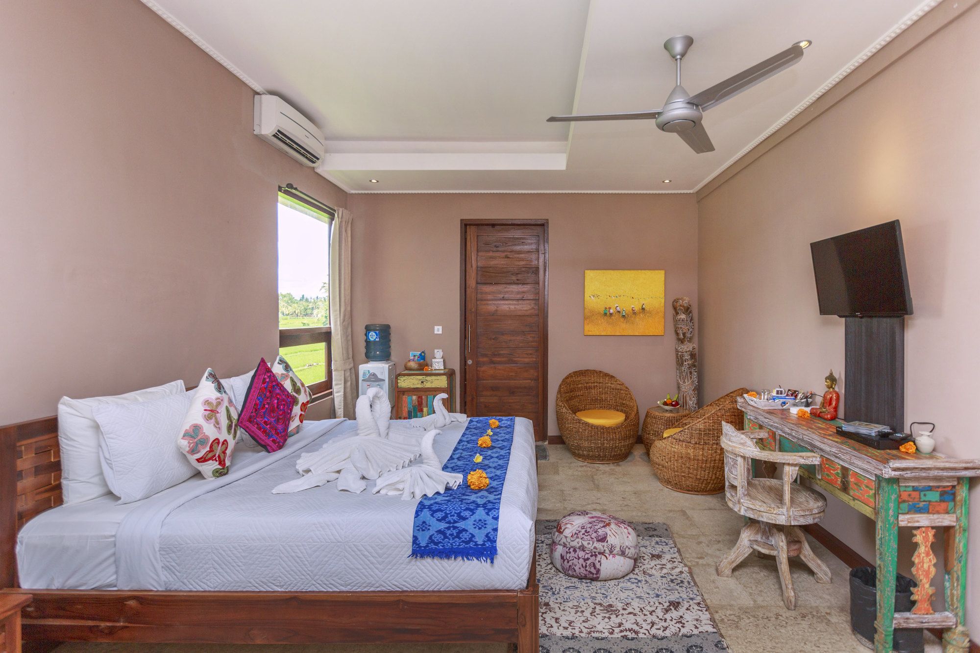 Solo Villas Resort & Retreat
